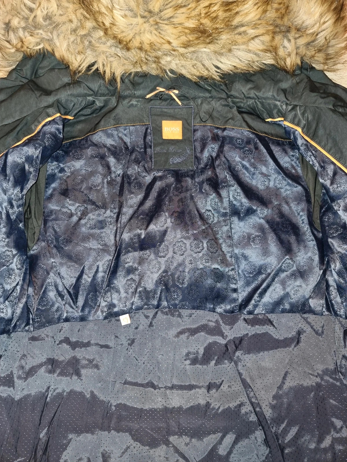 Doudoune parka longue taille 36/38 – Hugo Boss – taille S / 36 / 8 5