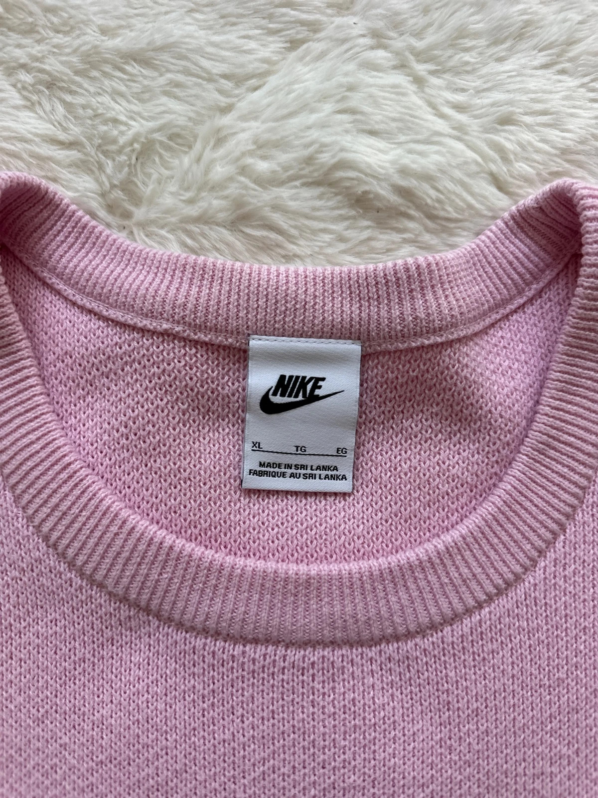 Pull Nike nid-d’abeilles brodé taille:XL – Nike – taille XL 4