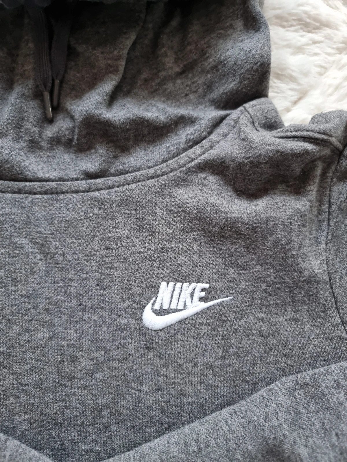 Pull Nike brodé taille :M – Nike – taille M 2