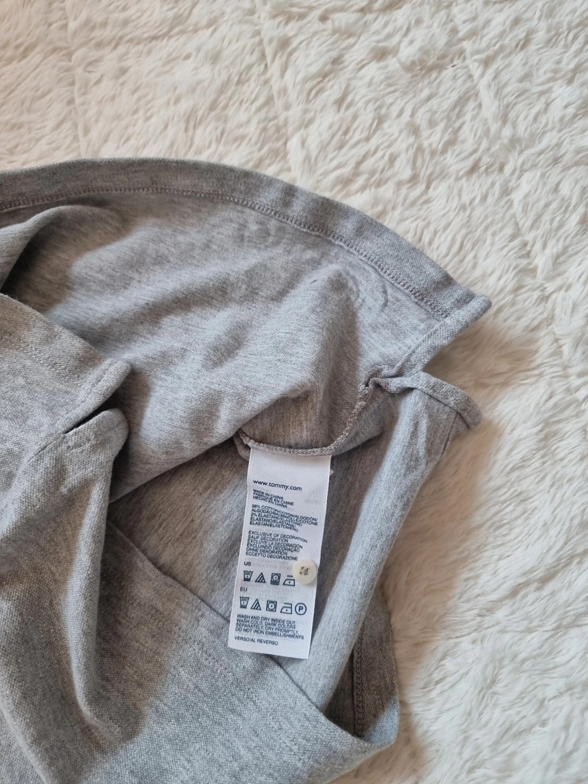 Polo Tommy Hilfiger taille S enfant – Tommy Hilfiger – taille S 4