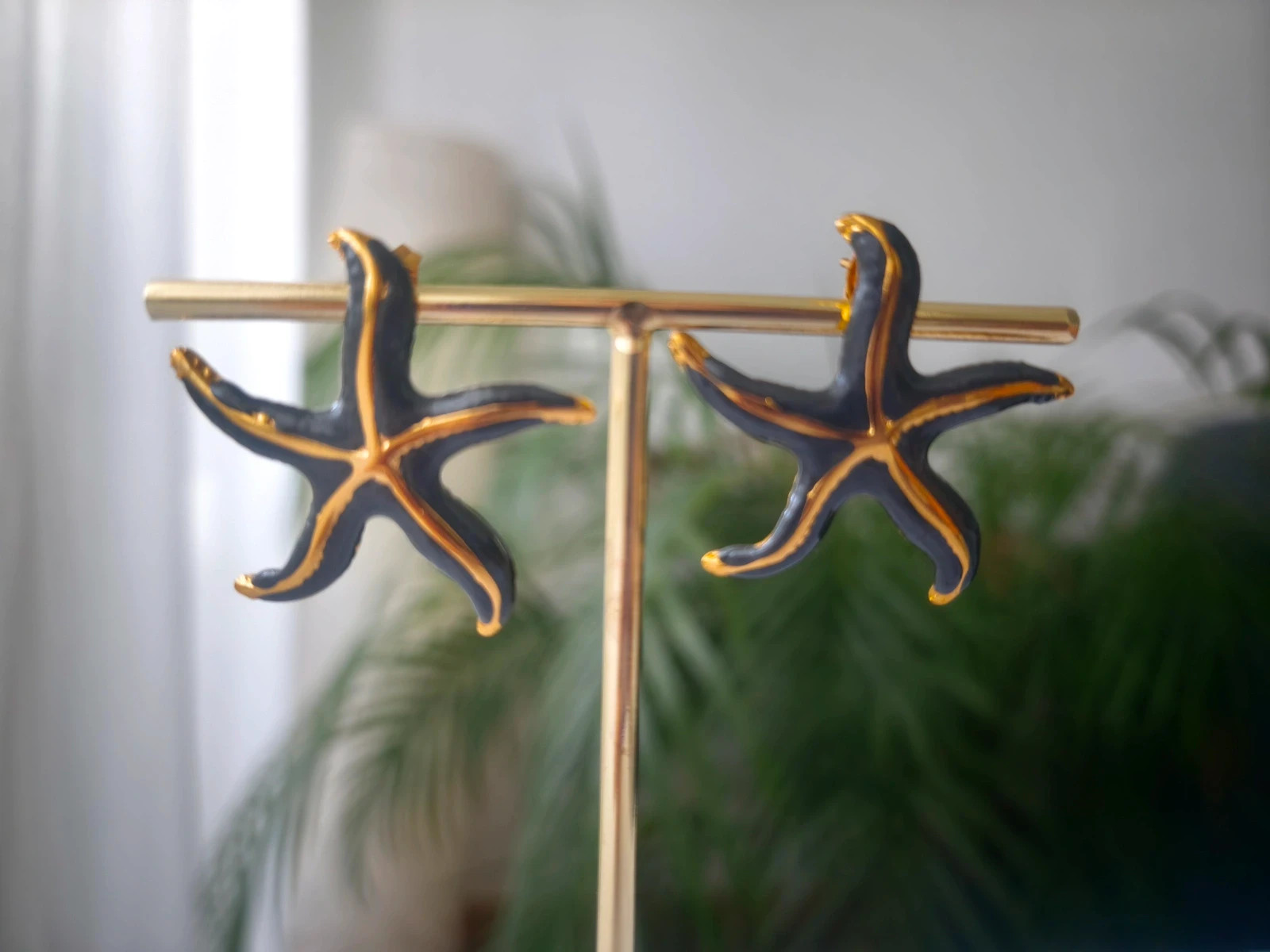 Pendientes estrella de mar dorados y negro. Acero inoxidable 🌊⭐ 2