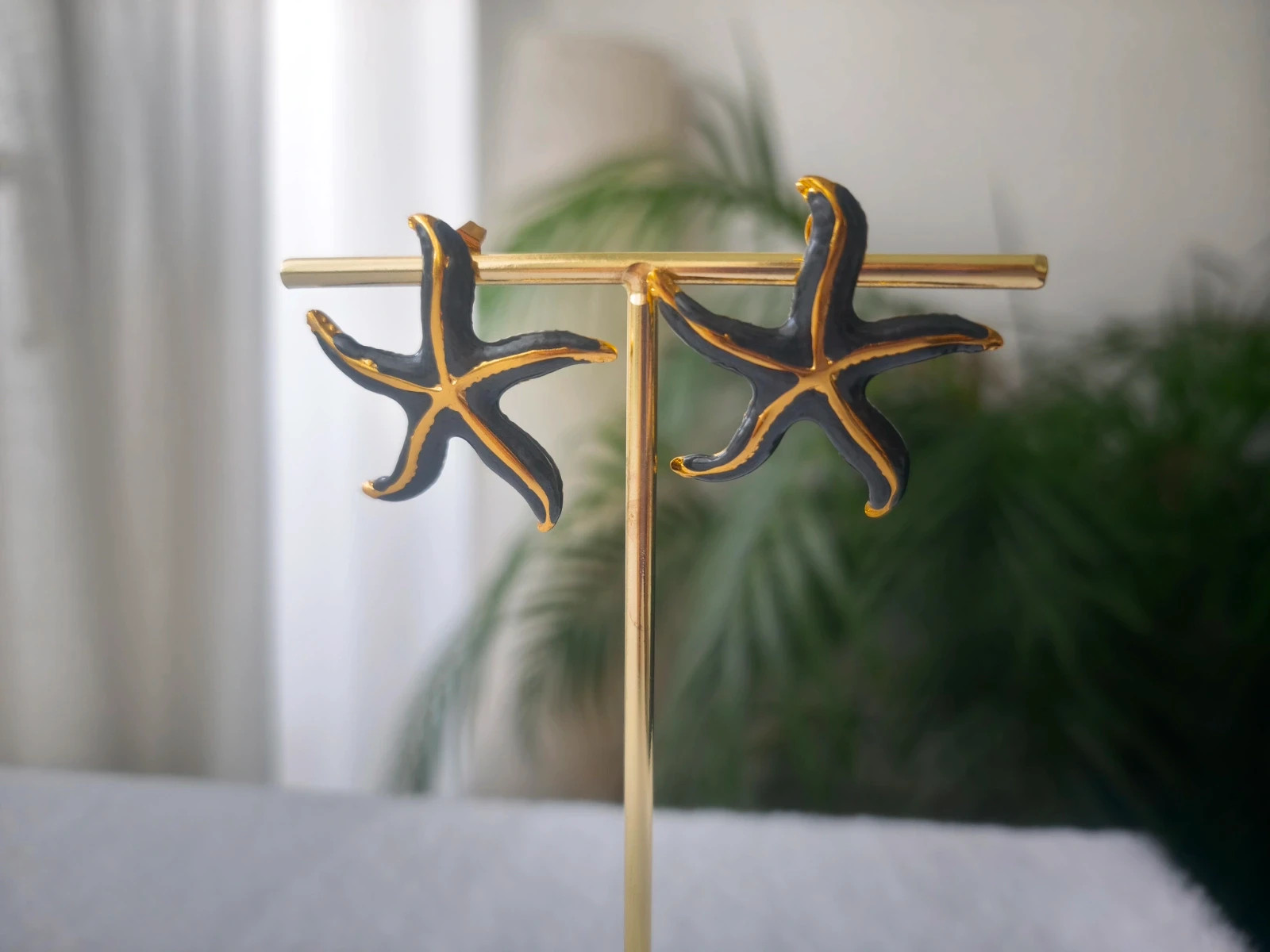 Pendientes estrella de mar dorados y negro. Acero inoxidable 🌊⭐ 4