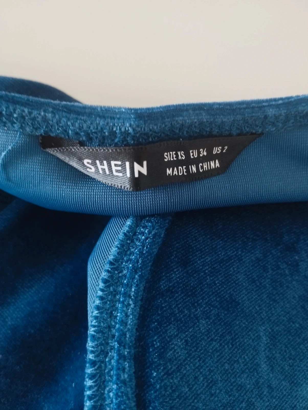 Body terciopelo azul Shein. Talla xs – Shein – taille XS / 34 / 6 4