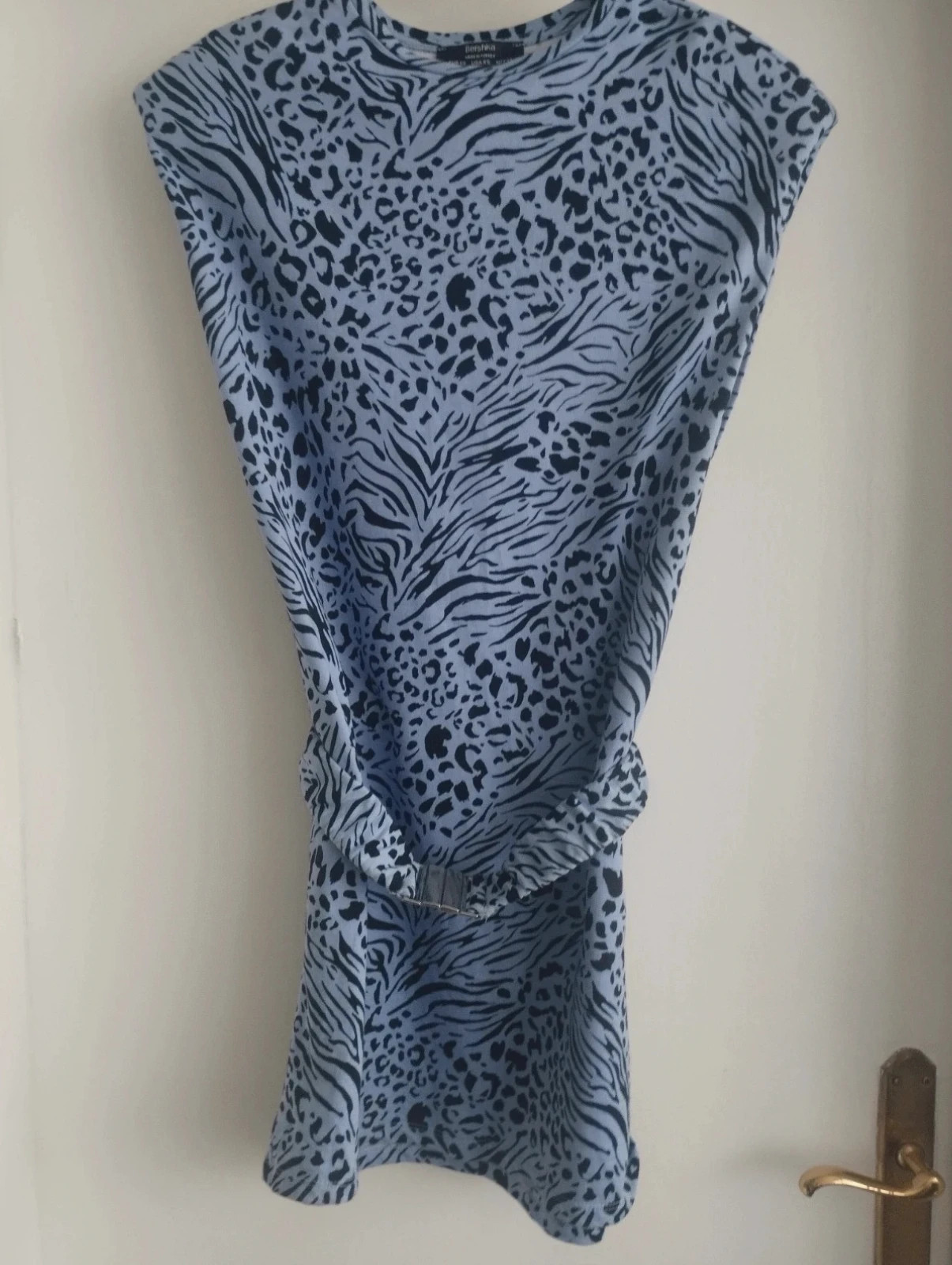 vestido Animal Print Bershka - Hombreras y Hebilla - Talla XS – Bershka – taille XS / 34 / 6 5