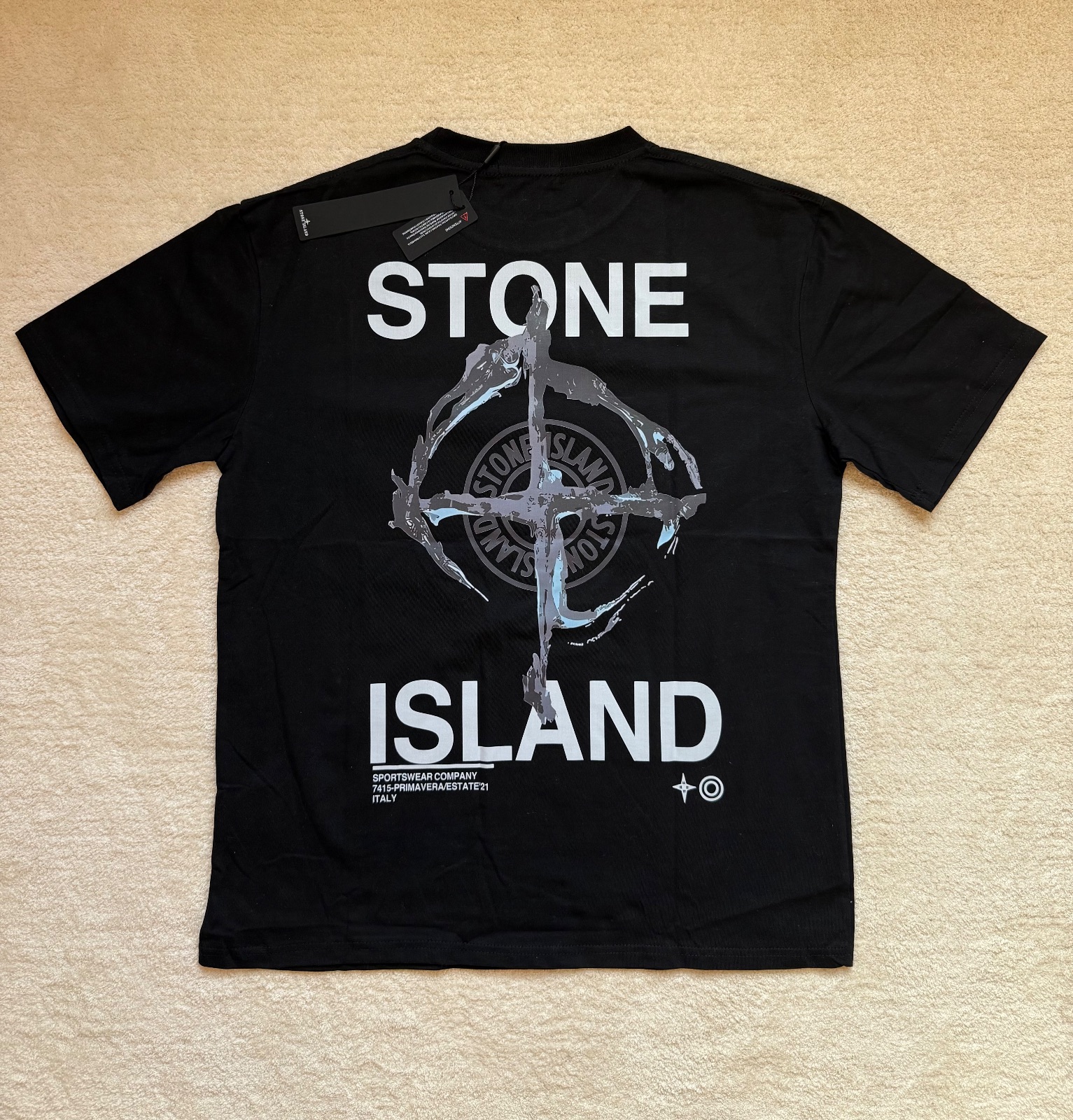 T-shirt noir Stone Island avec logo imprimé