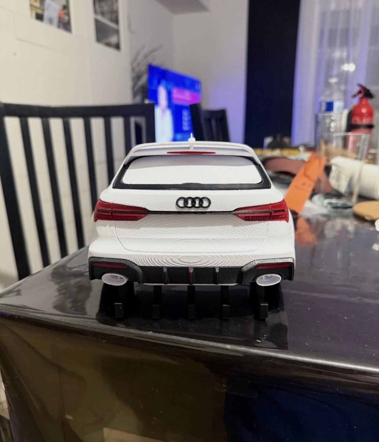 Porte-Clés Mural Voiture Sport – 5 Crochets – Décoration Garage – Impression 3D – Fait mains 2