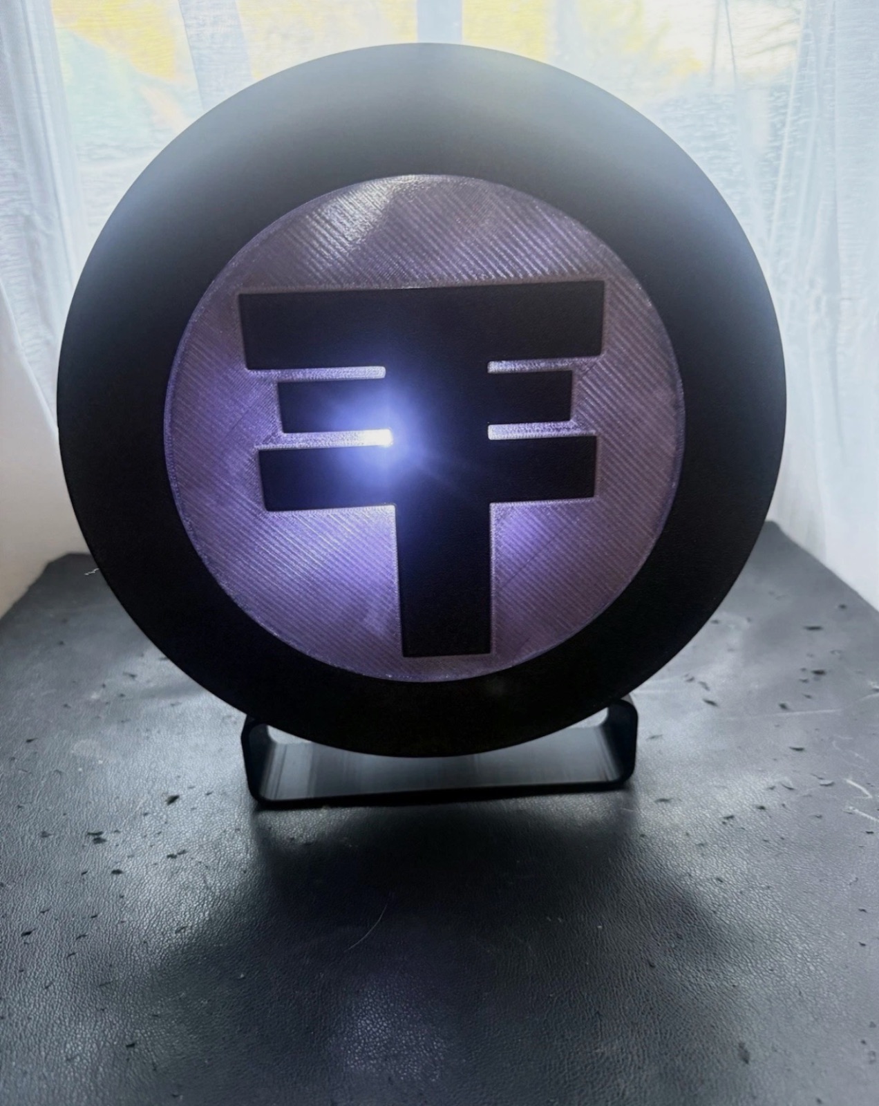 Lampe déco Tokio Hotel – Logo lumineux – Impression 3D – Fan Art – Env. 24 cm – Fait main 5