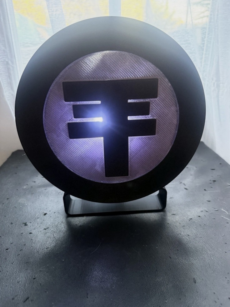 Lampe déco Tokio Hotel – Logo lumineux – Impression 3D – Fan Art – Env. 24 cm – Fait main 4