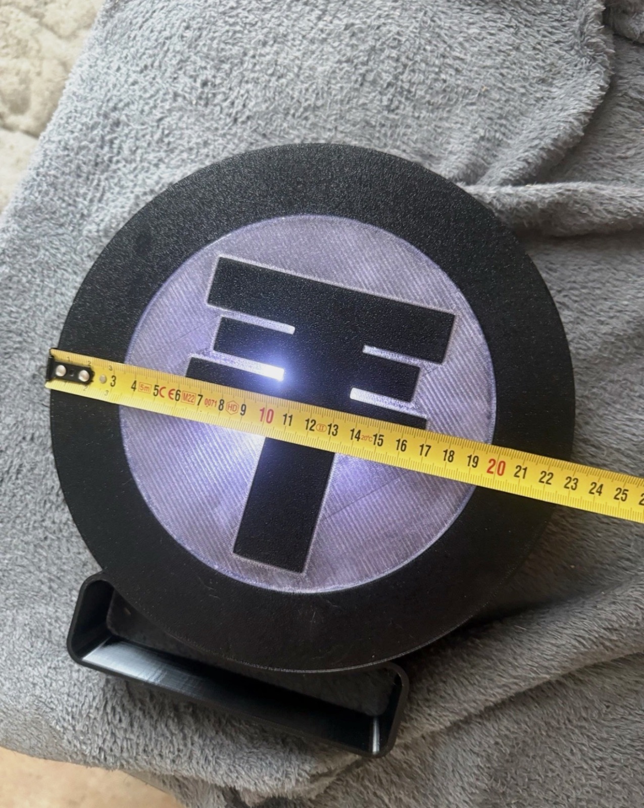 Lampe déco Tokio Hotel – Logo lumineux – Impression 3D – Fan Art – Env. 24 cm – Fait main 7