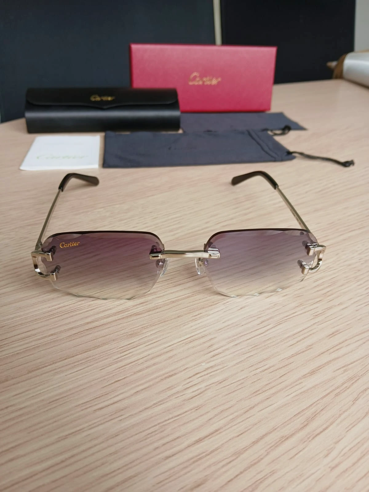Lunettes de soleil cartier