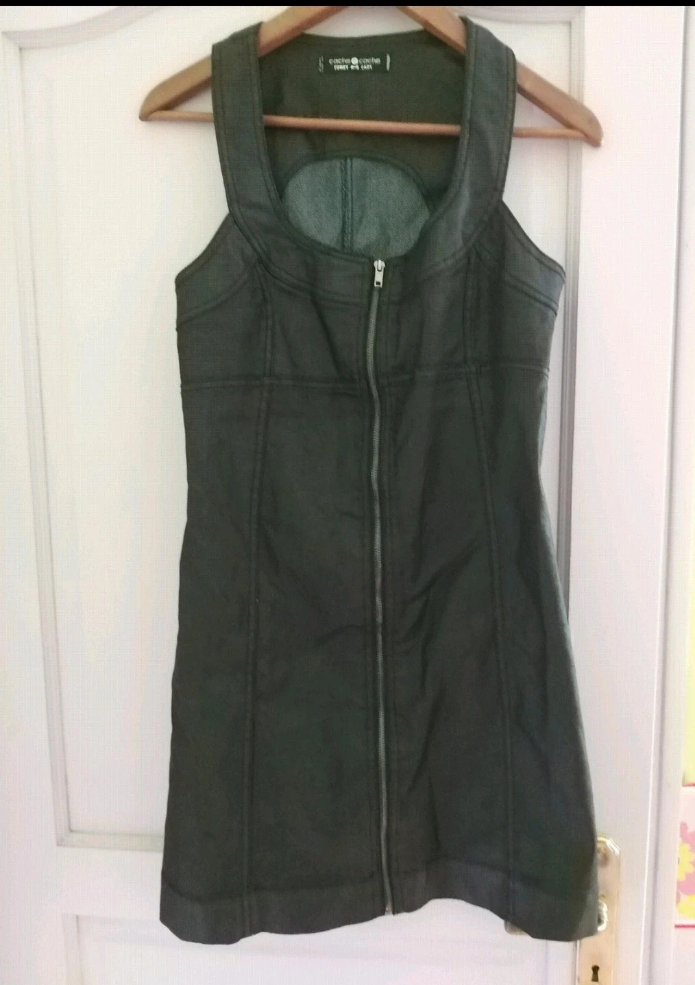 Robe noire jean enduit