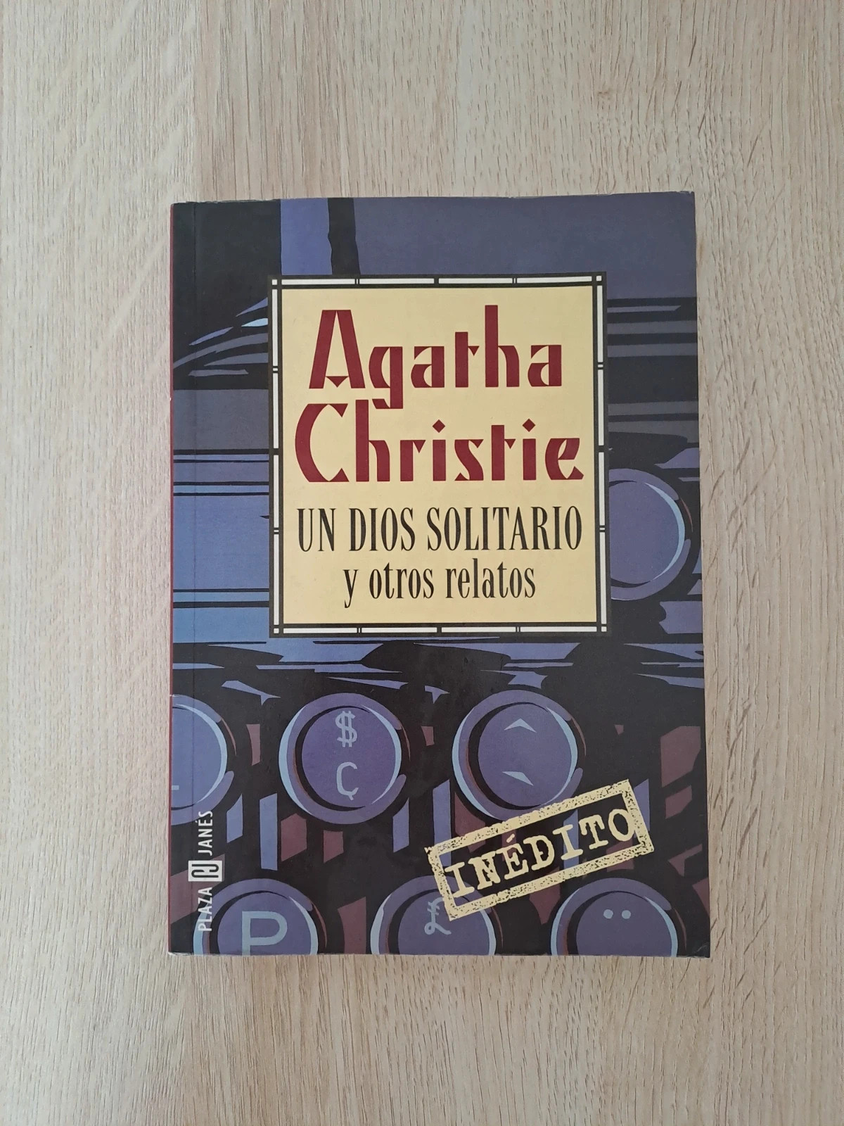 Agatha Christie. Un dios solitario y otros relatos
