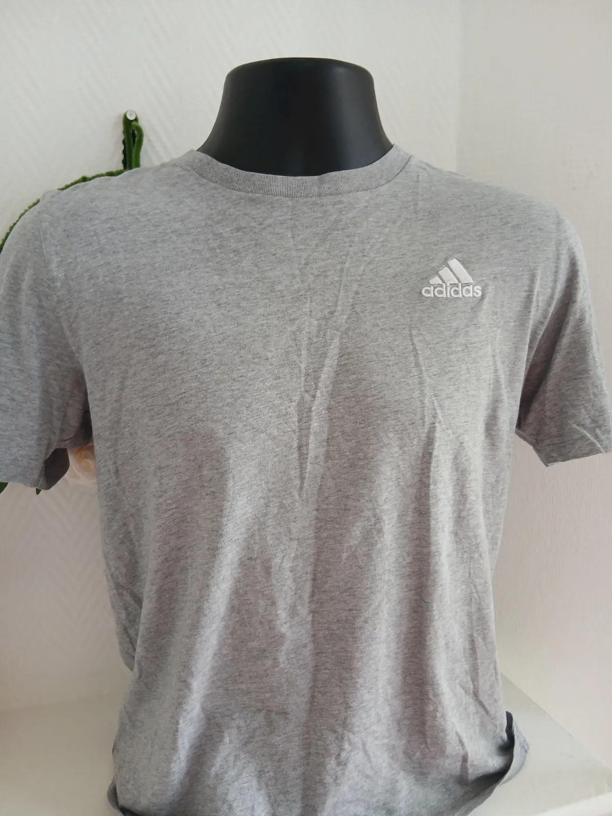 T-shirt homme  – Adidas – taille S 2