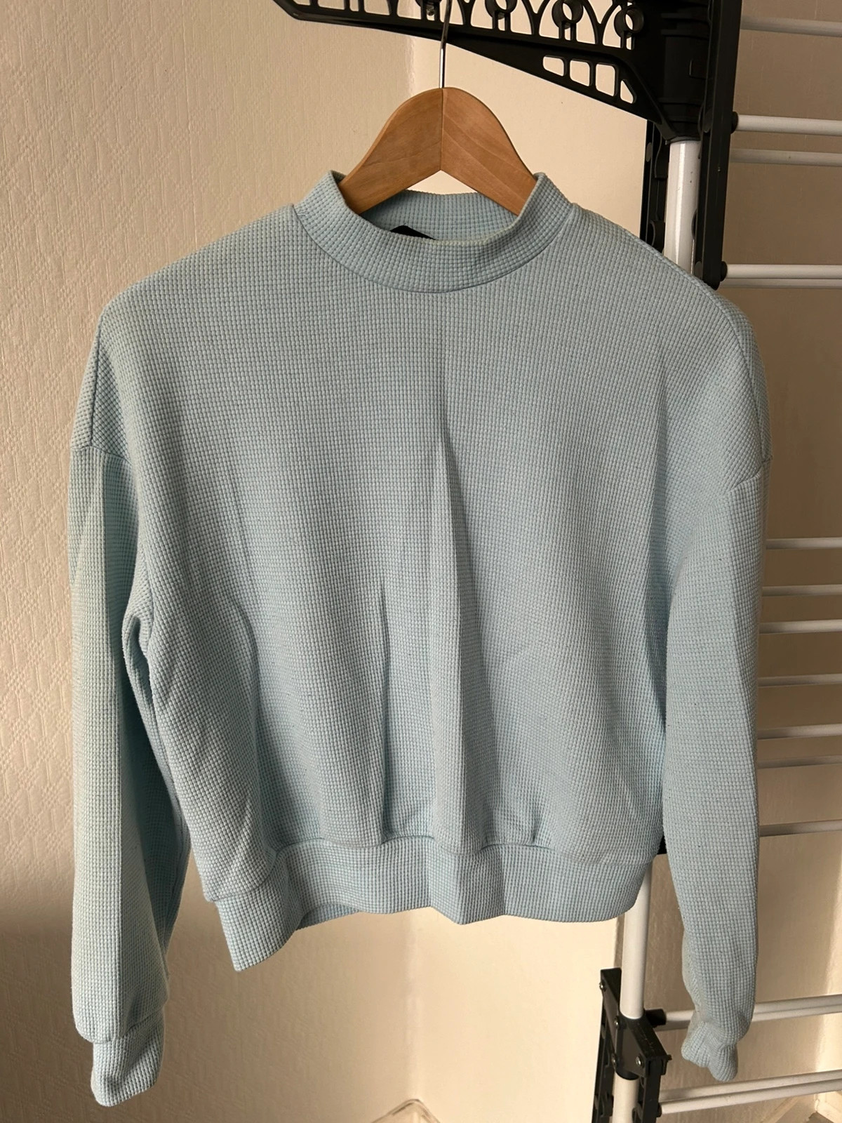 Pull léger bleu clair