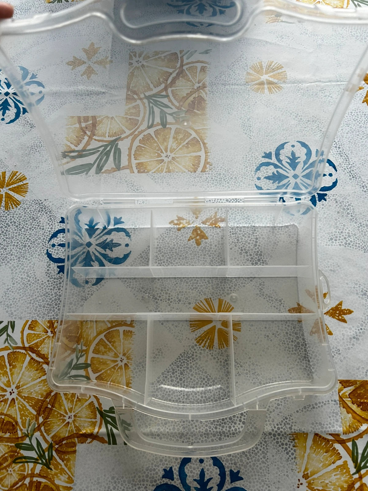 Boîte rangement – Inconnu 2