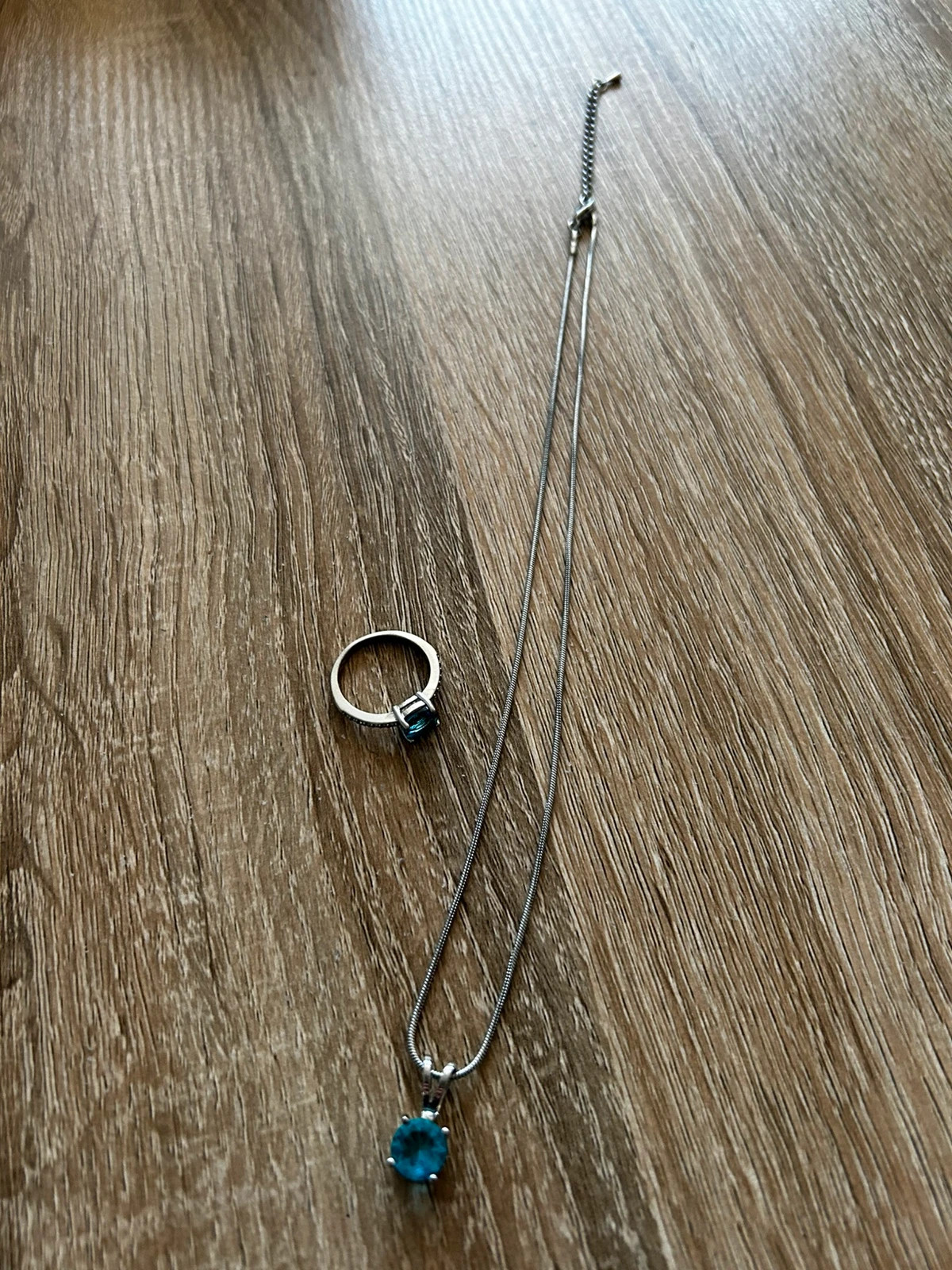 Ensemble collier et bague