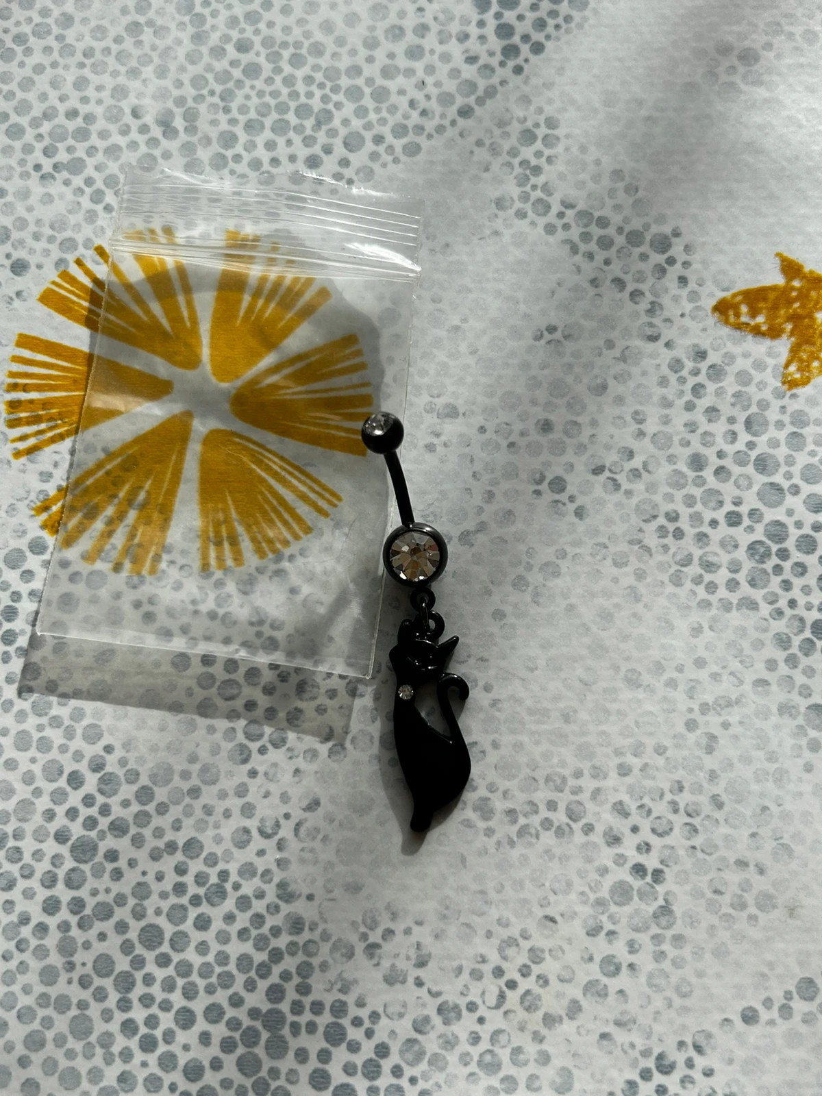 Piercing nombril neuf – Noir 2