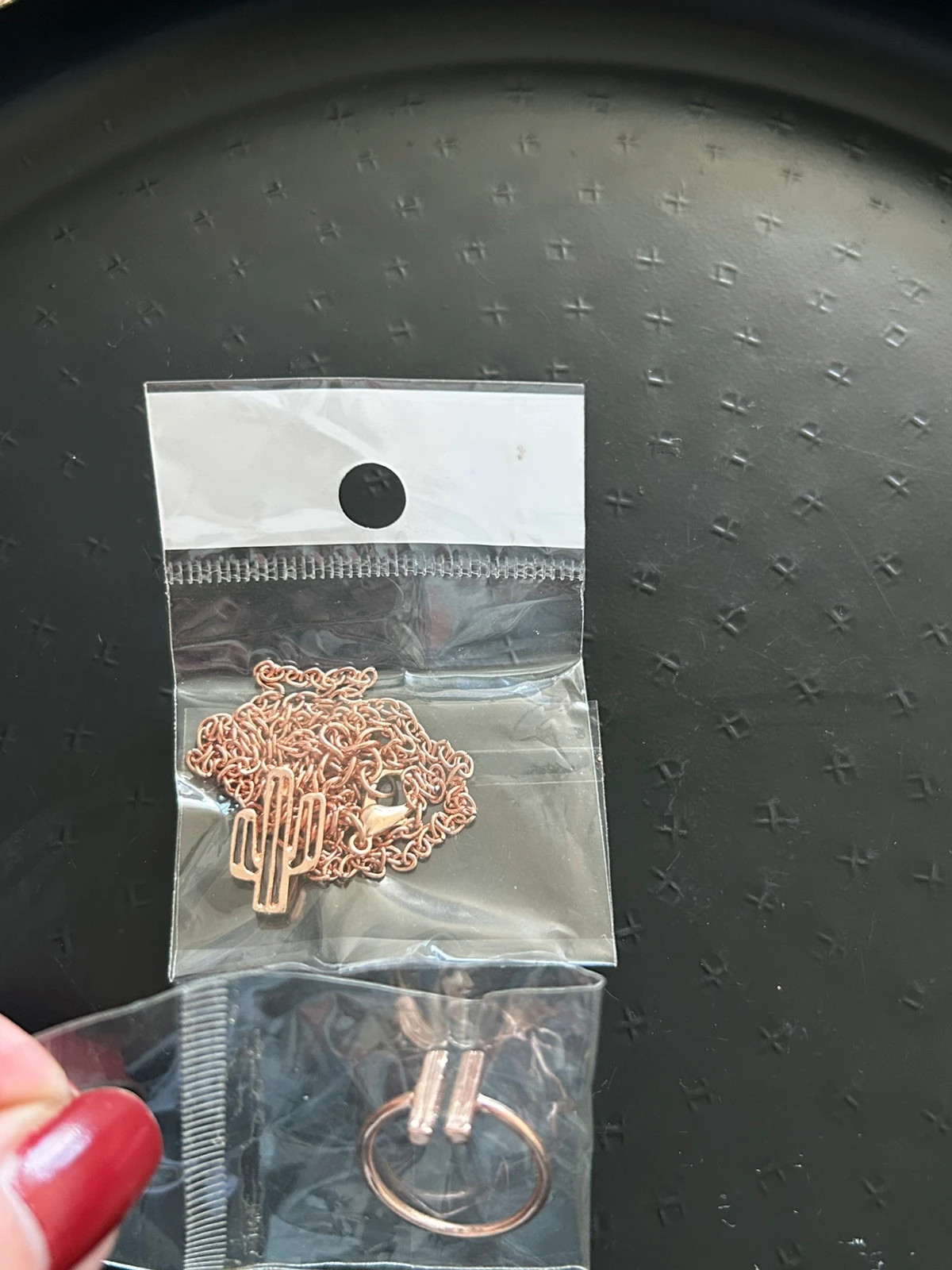 Lot bijoux neufs or rose