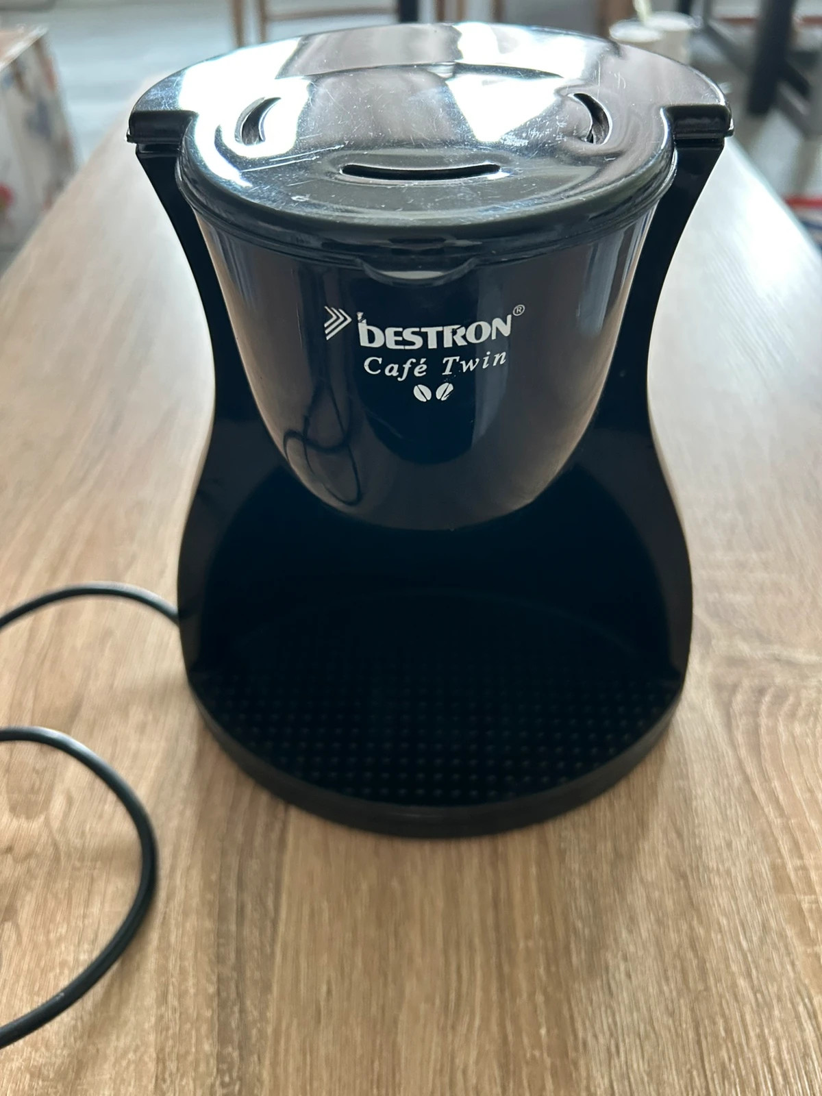 Petite cafetière deux tasses
