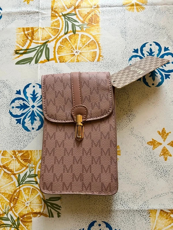 Pochette neuve
