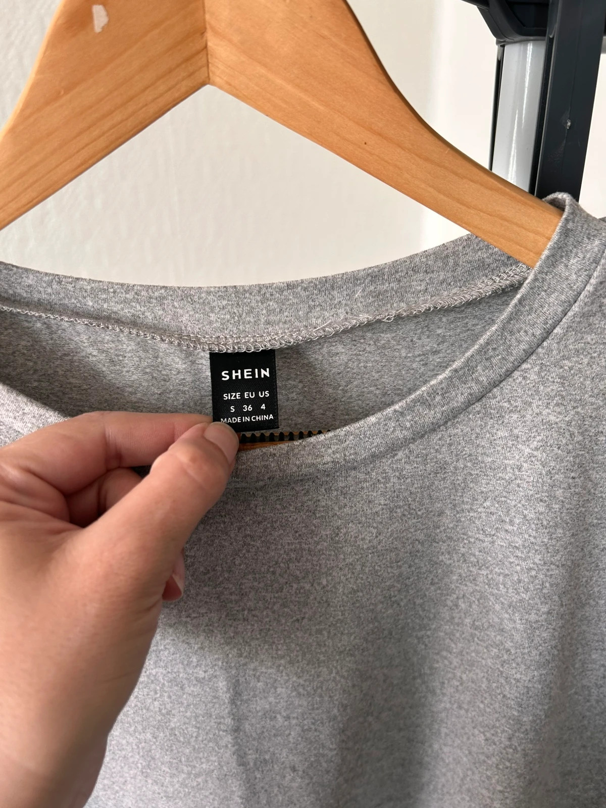 T-shirt gris Shein – Shein – taille S / 36 / 8 2