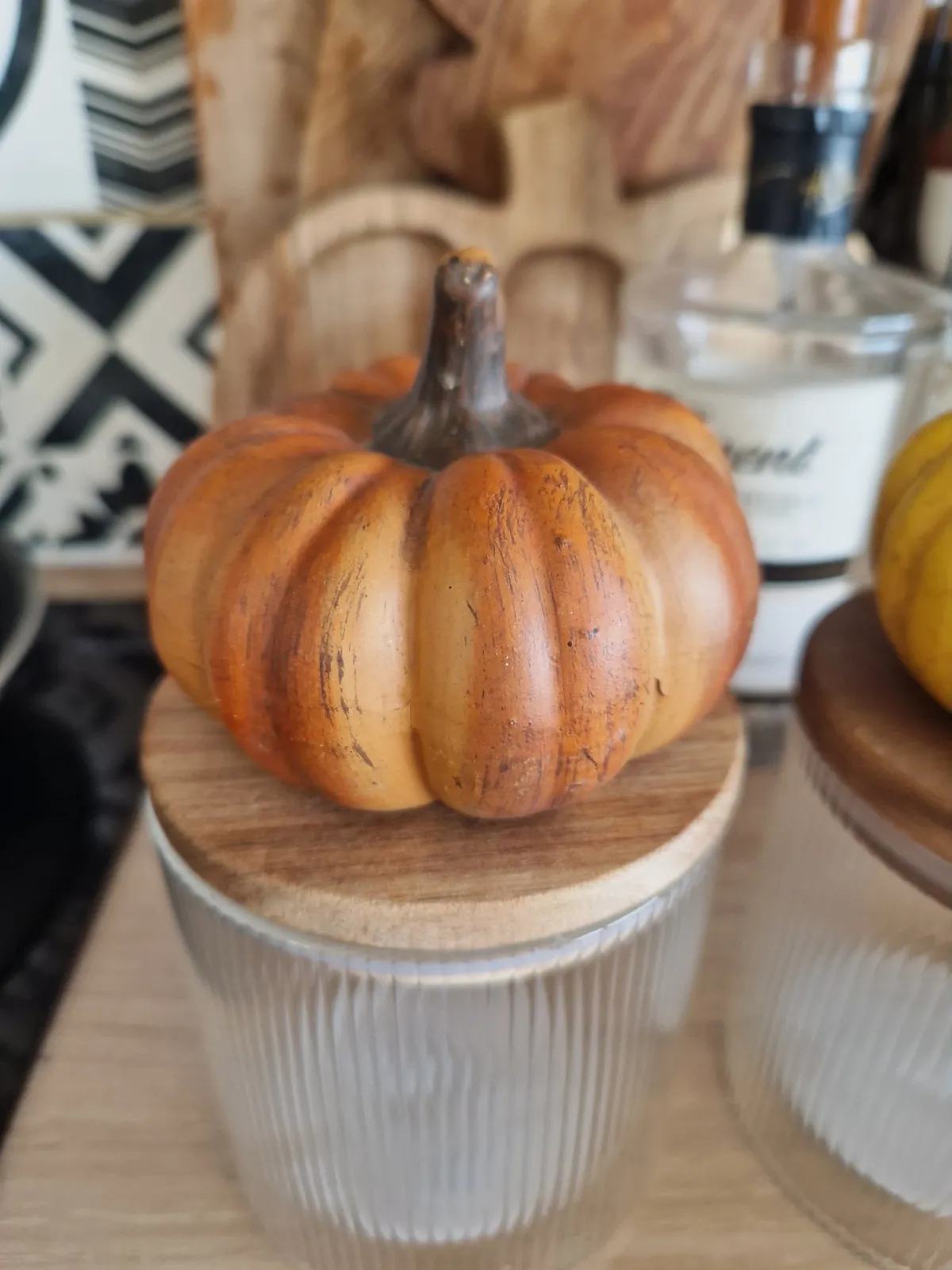 Pot en verre avec citrouille  – Gifi 2