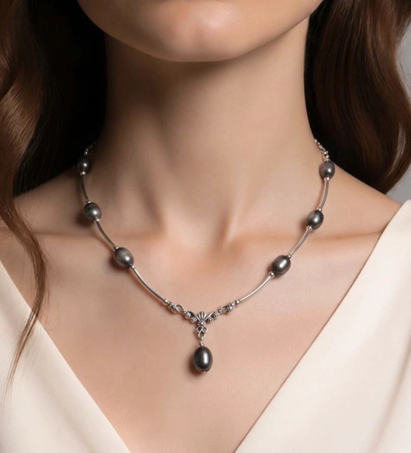 Collier – No Label 3