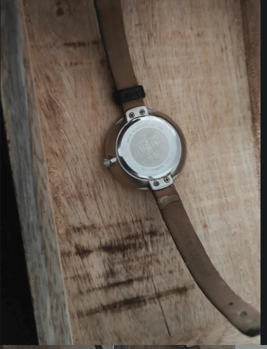 Montre femme bracelet cuir marron