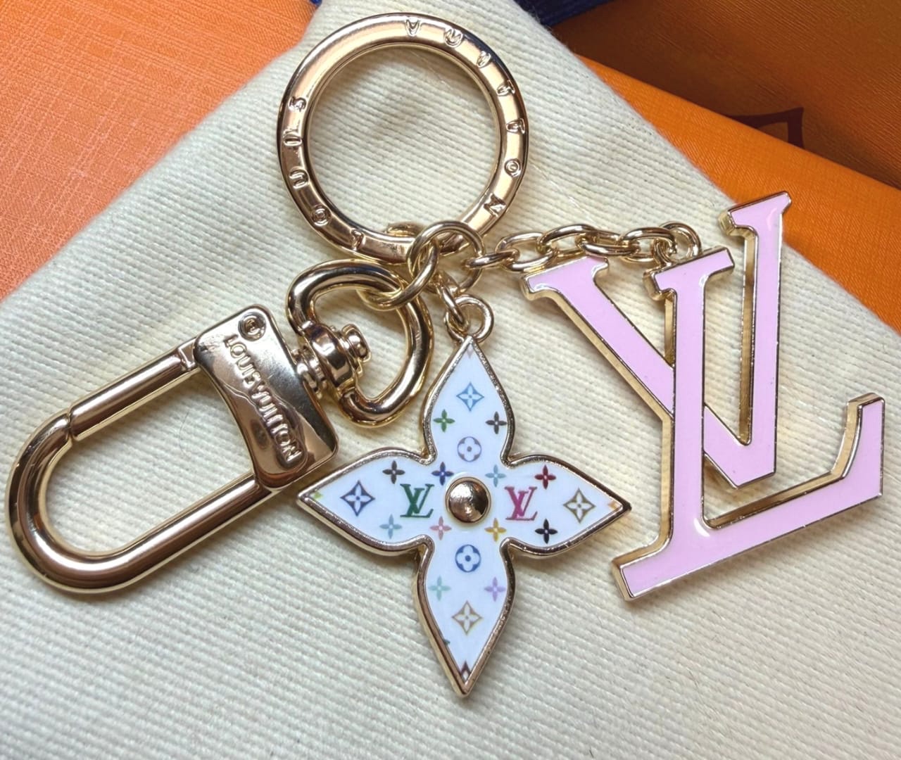 Porte-clés Louis Vuitton Rose