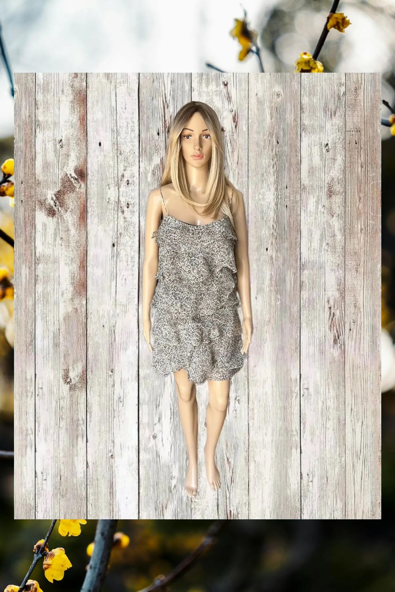 Vestido negro, blanco y gris de flores de Mango – Mango – taille M / 38 / 10 2