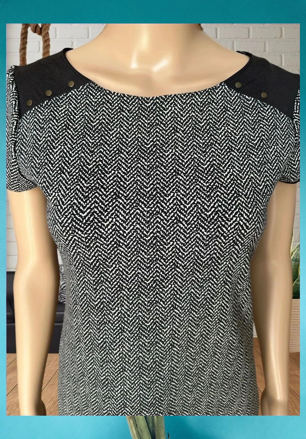 Vestido Estampado Fórmula Joven - Talla 38 – Fórmula Joven – taille M / 38 / 10 2