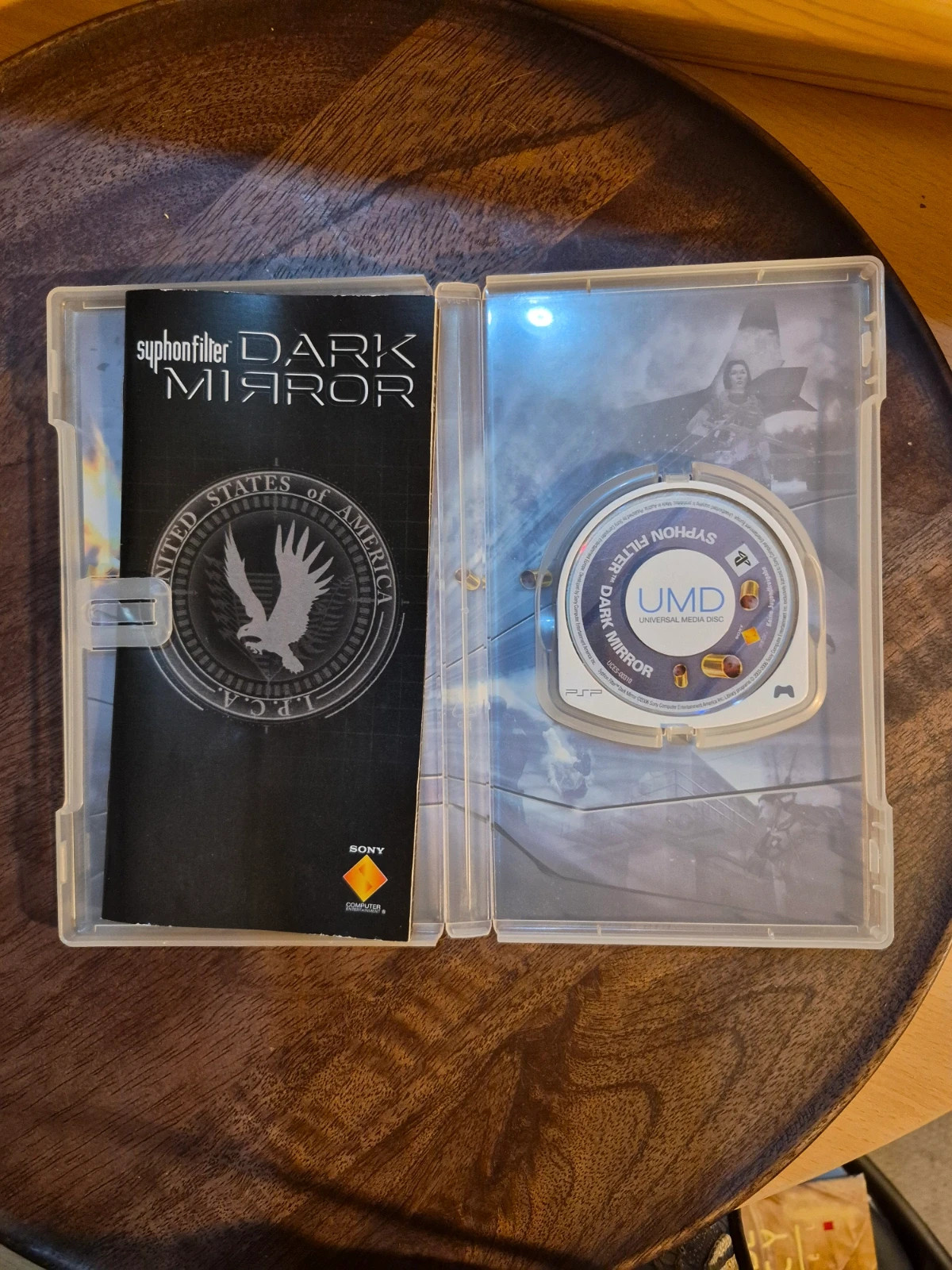 Jeu PSP - Syphon Filter: Dark Mirror (Complet - VF) 4