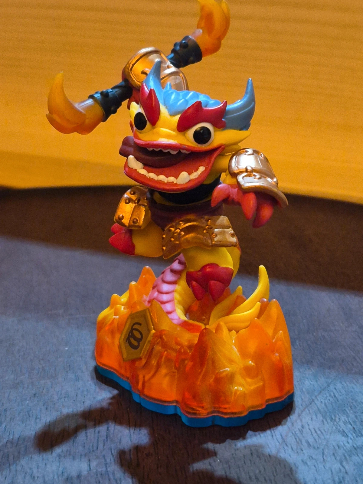 Figurine Skylanders Swap Force - Fire Kraken (Figurine + Carte + Sticker) – Skylanders 3