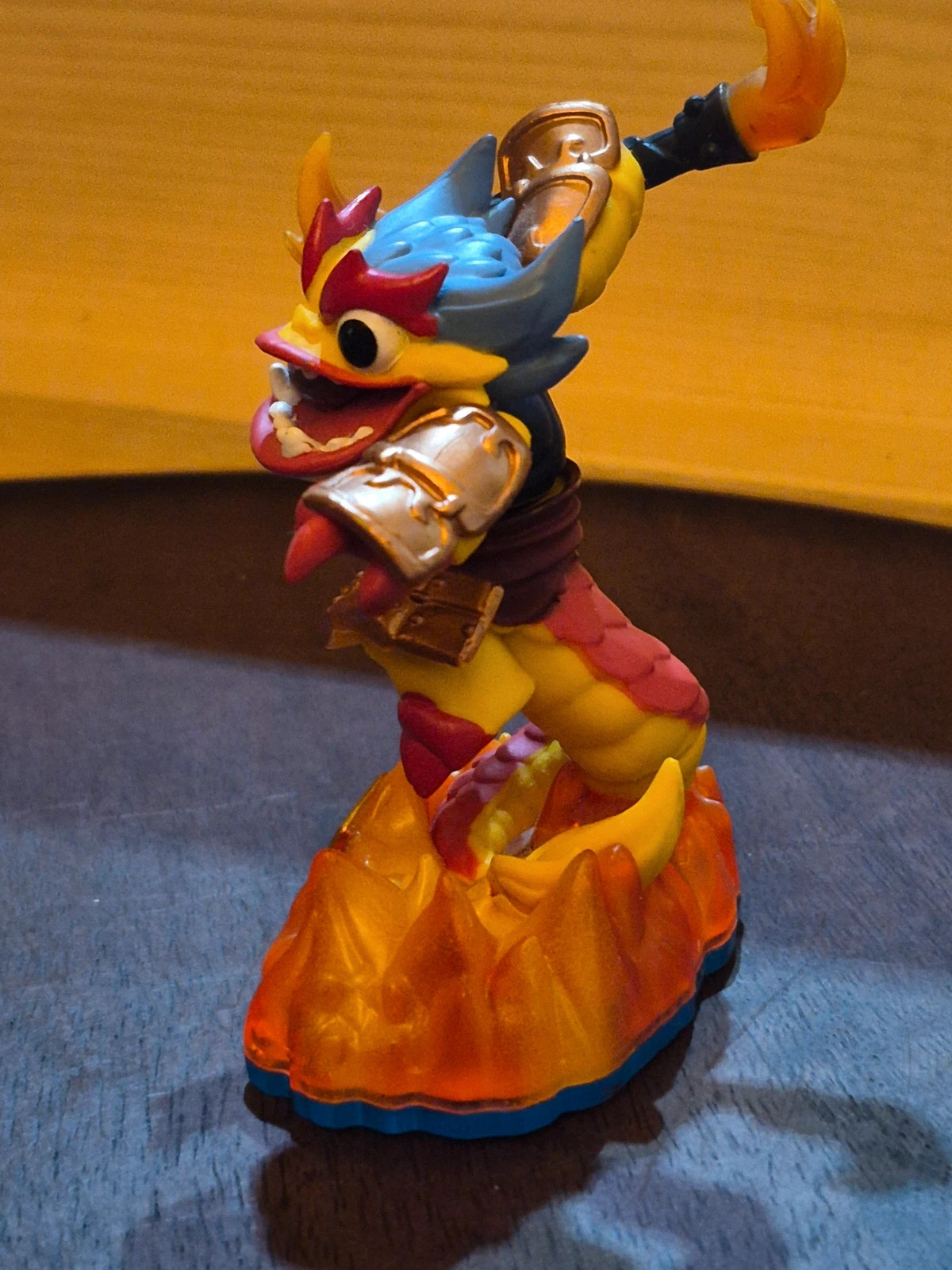 Figurine Skylanders Swap Force - Fire Kraken (Figurine + Carte + Sticker) – Skylanders 4