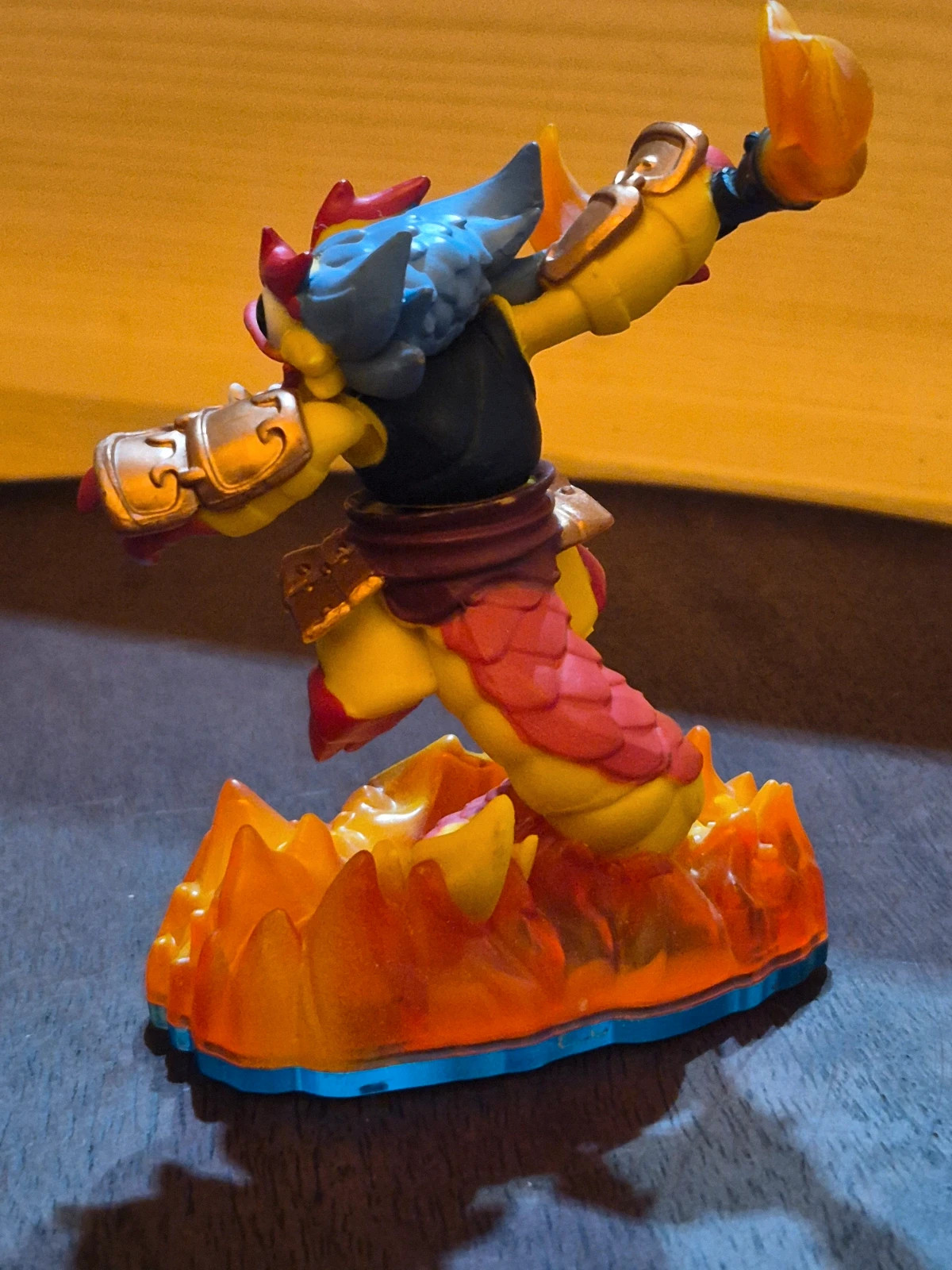 Figurine Skylanders Swap Force - Fire Kraken (Figurine + Carte + Sticker) – Skylanders 5