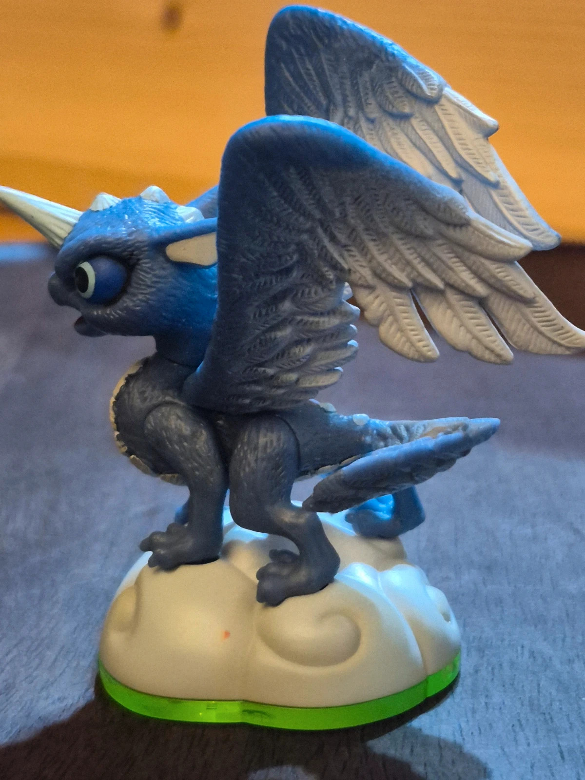 Pack Complet Figurine Skylanders Spyro's Adventure - Whirlwind (Série 1) + Carte & Sticker – Skylanders 5