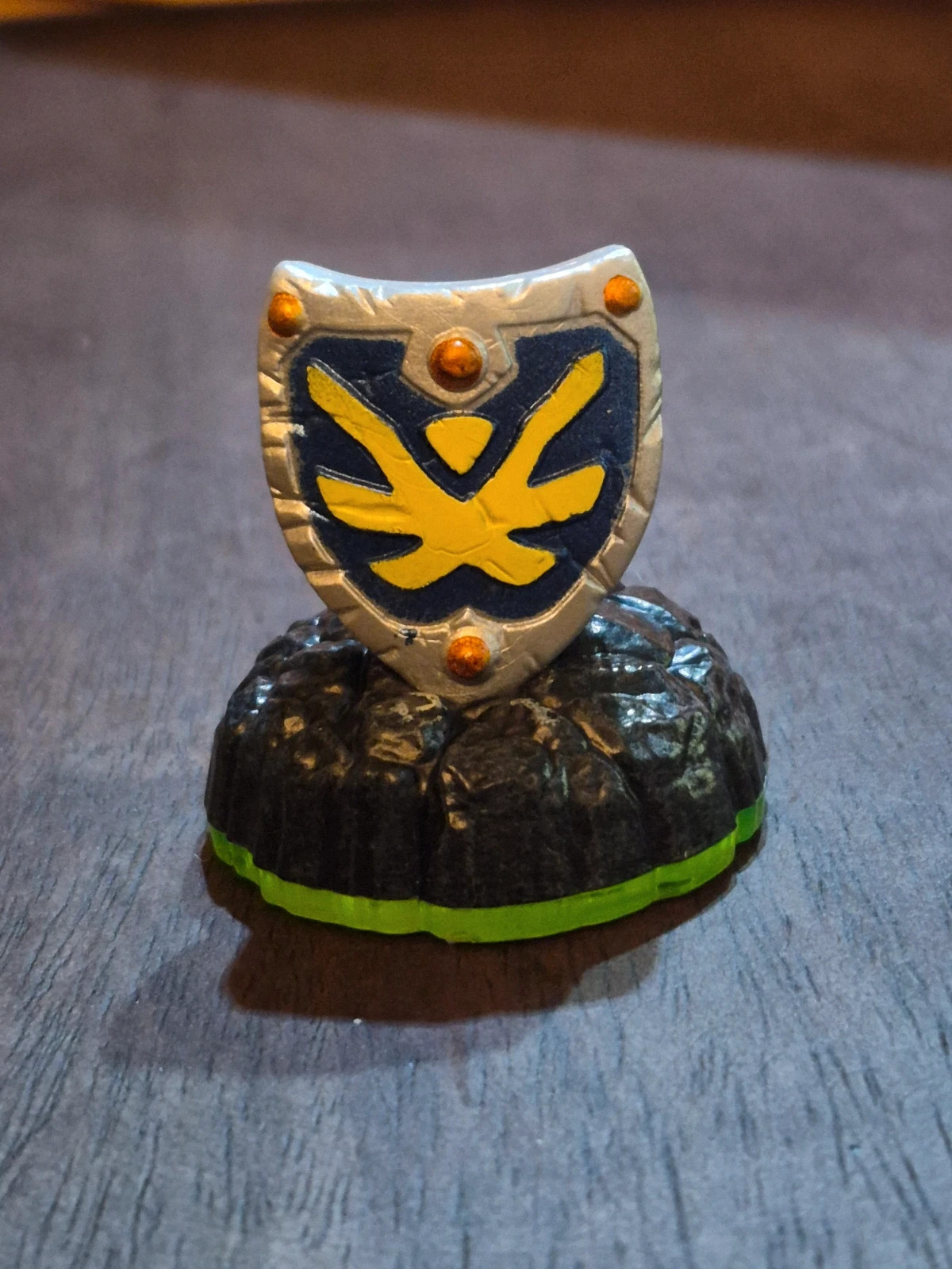 Skylanders Giants - Objet Magique Bouclier + Carte Officielle Topps – Skylanders 2