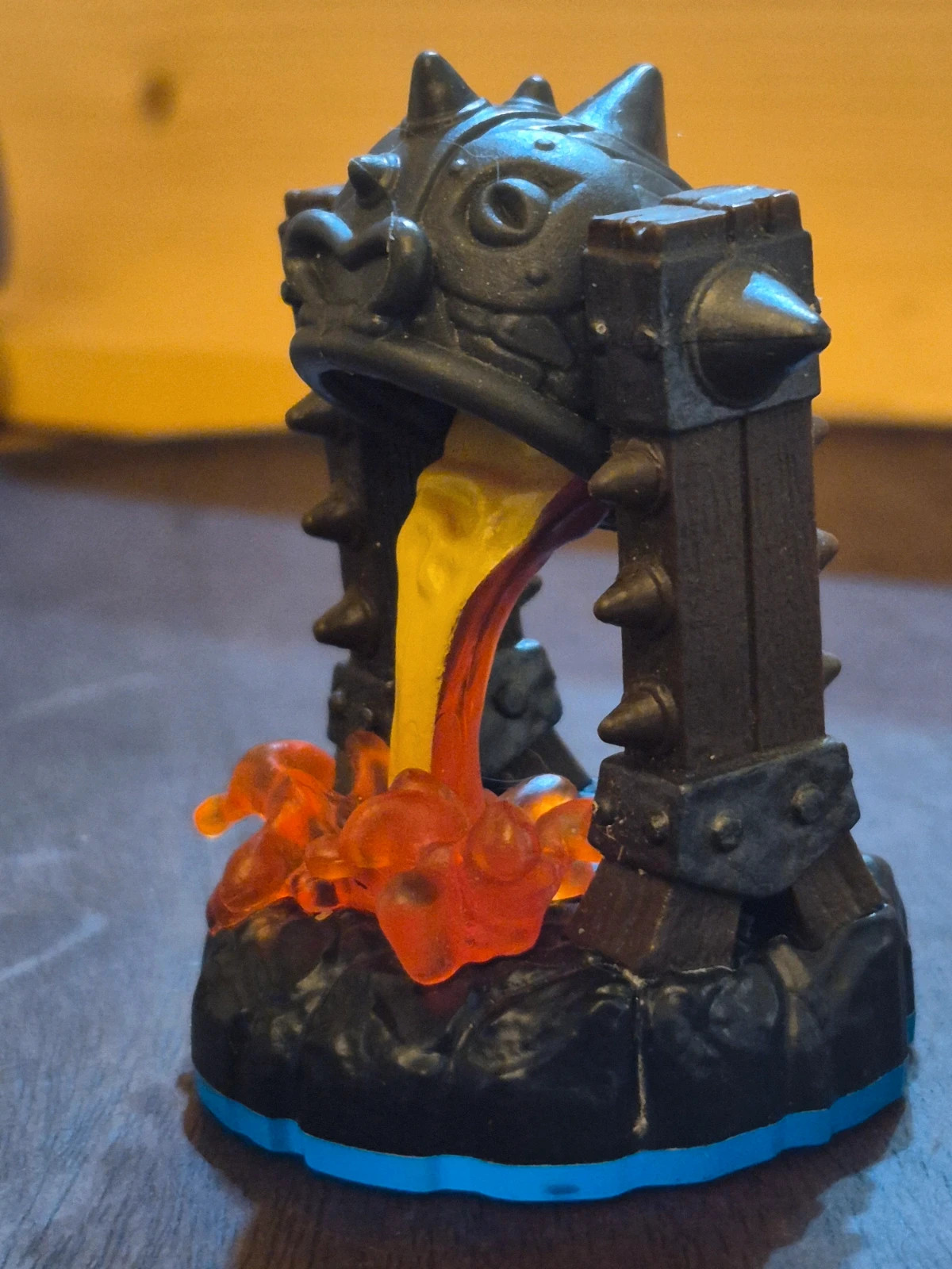Objet magique Skylanders Swap Force - Fiery Forge + Carte officielle – Skylanders 3