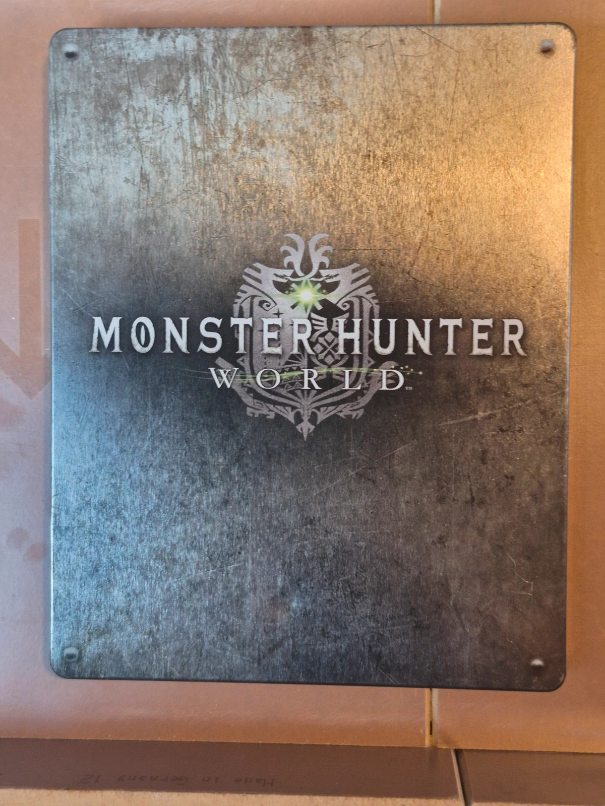 Jeu PS4 - Monster Hunter World édition Steelbook avec fourreau 4