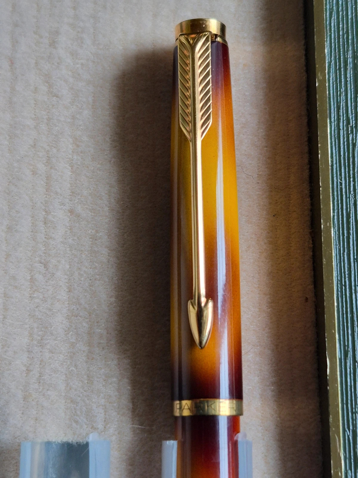 Parker Sonnet I "Chinese Laque Ambre"Stylo bille vintage Laque peinte main – Parker 2