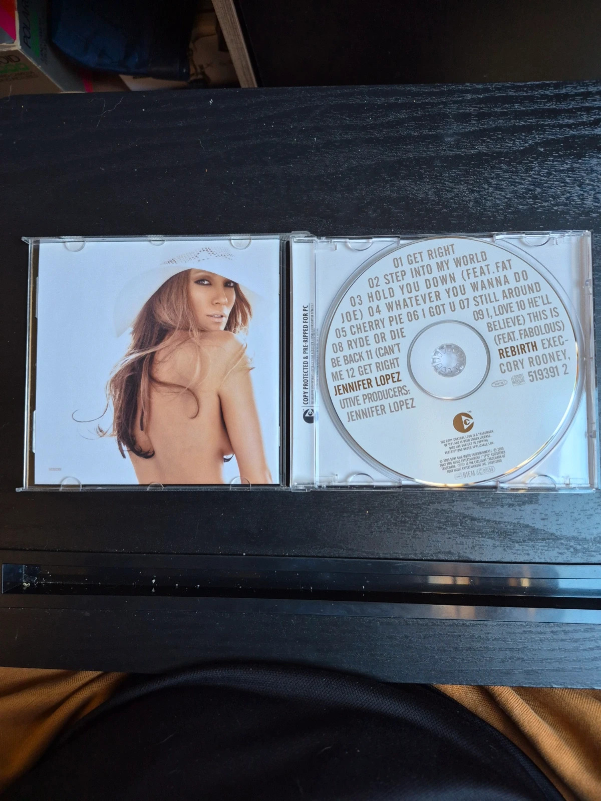 💿 CD Jennifer Lopez – Album Rebirth 4