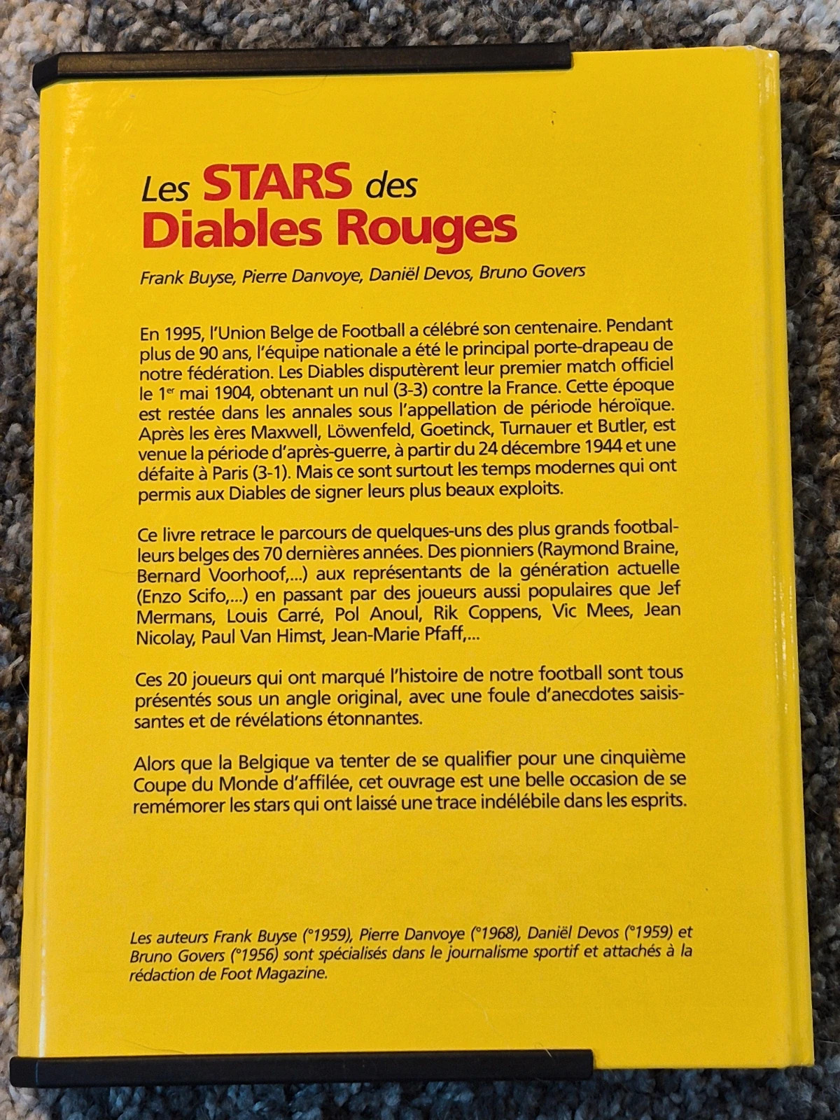 Livre-pochette Collector "Les Stars des Diables Rouges" - Foot Magazine 1994 2