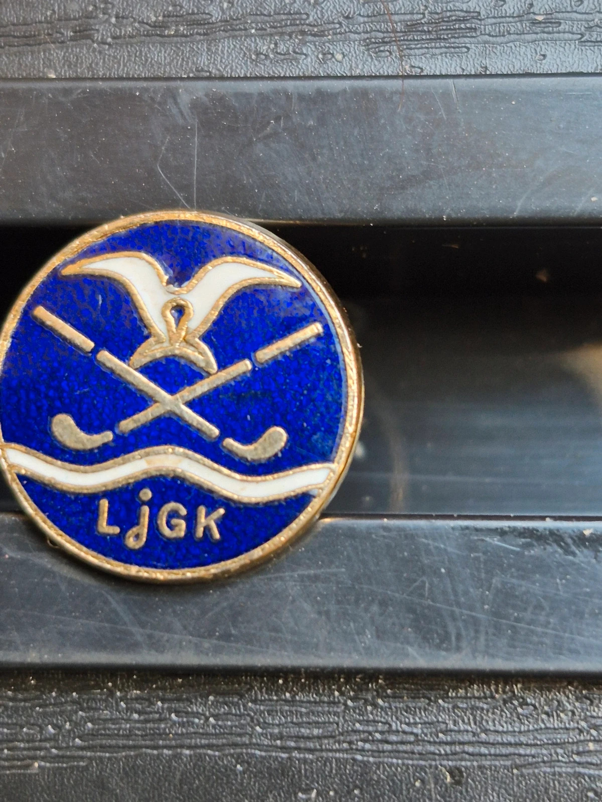 Pin's vintage émail - Ljunghusens Golfklubb (LJGK) - Suède 🇸🇪 – Collection 5