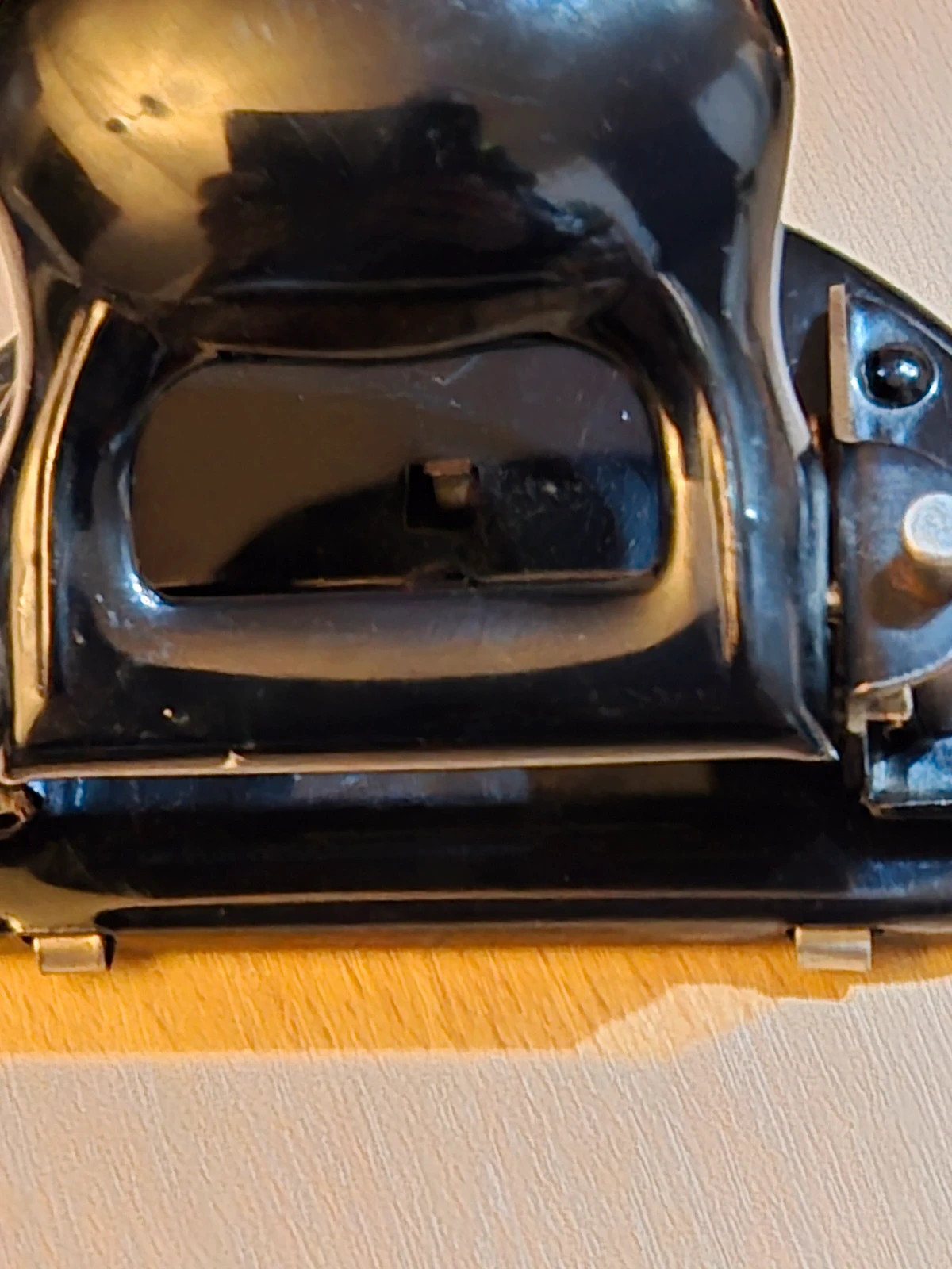 Ancienne Perforatrice BB 48 - Métal Noir Vintage Industriel 3