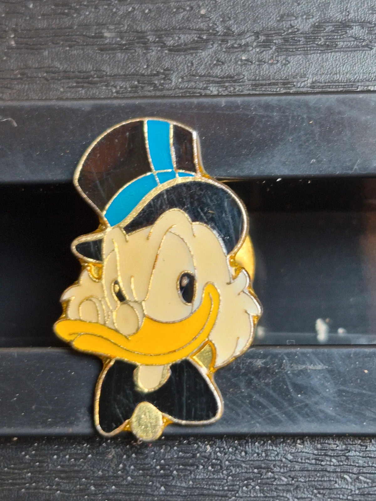 Pin's Disney Vintage Picsou (Scrooge) - Collection Delhaize 1994 – Disney 4