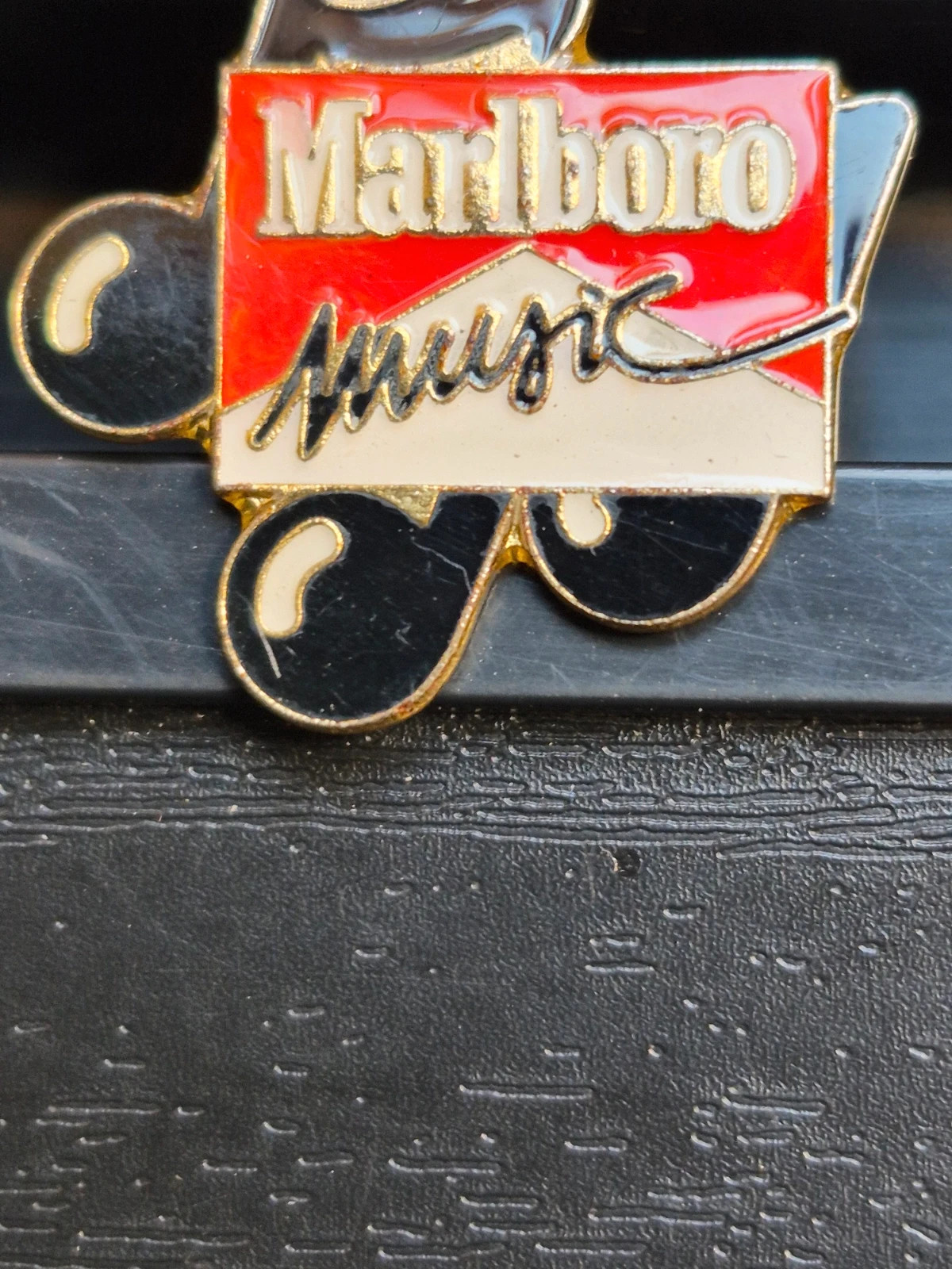 Pin's Vintage Marlboro Music - Années 90 - Fabricant Progress – Collection 2