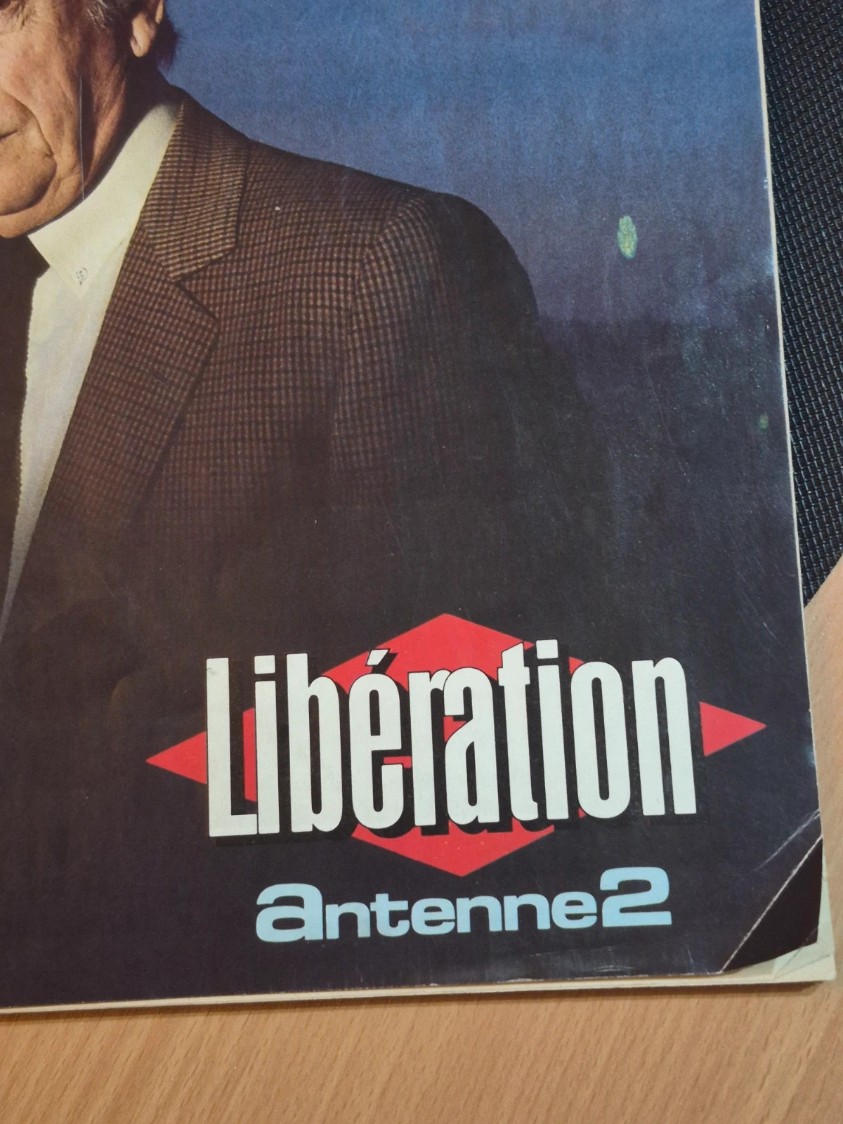 Magazine Libération Hors-Série 1984 - Vive La Crise ! - Yves Montand 4