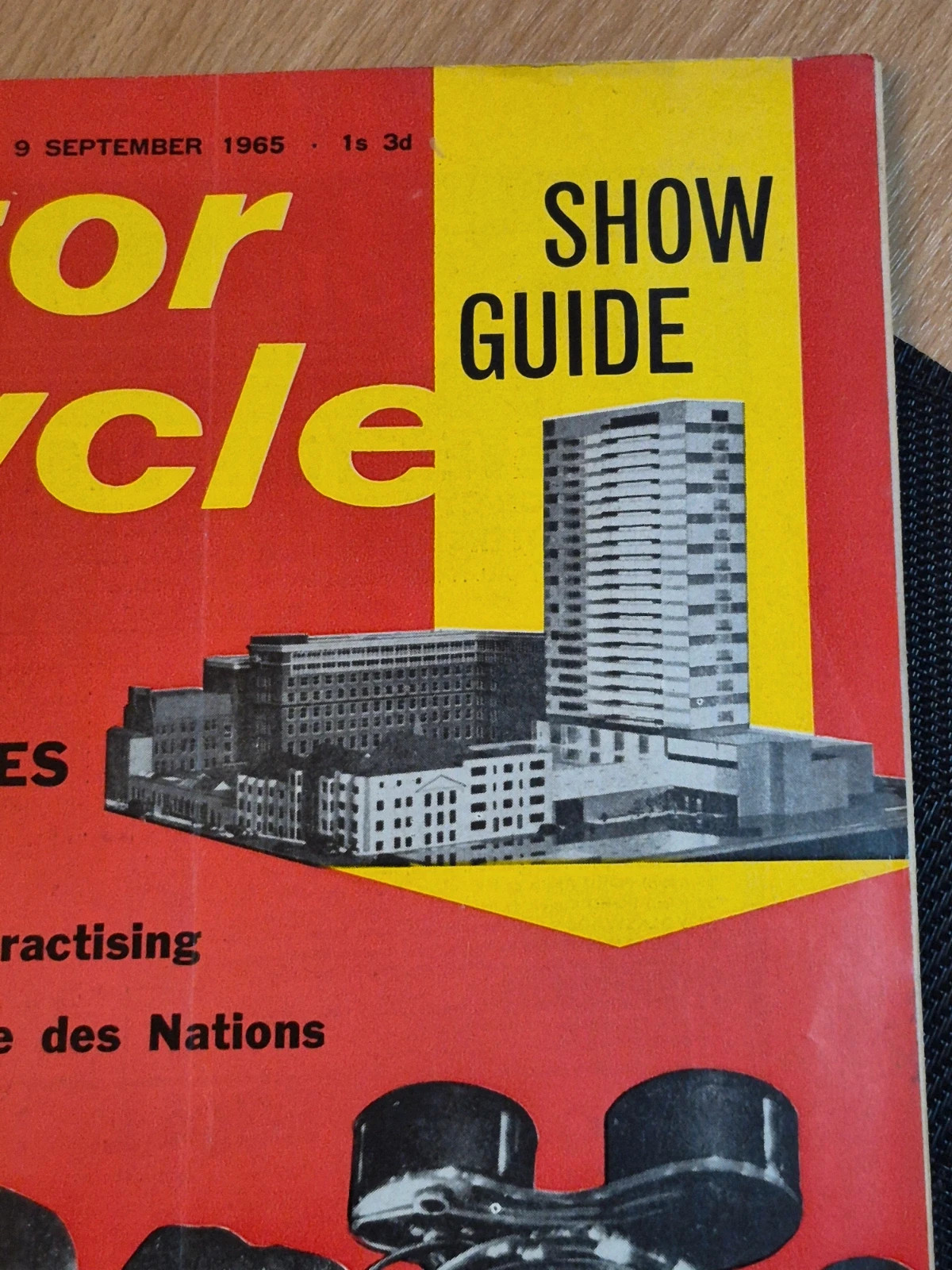 Magazine Motor Cycle - 9 Sept 1965 - Brighton Show Guide - Vintage 3