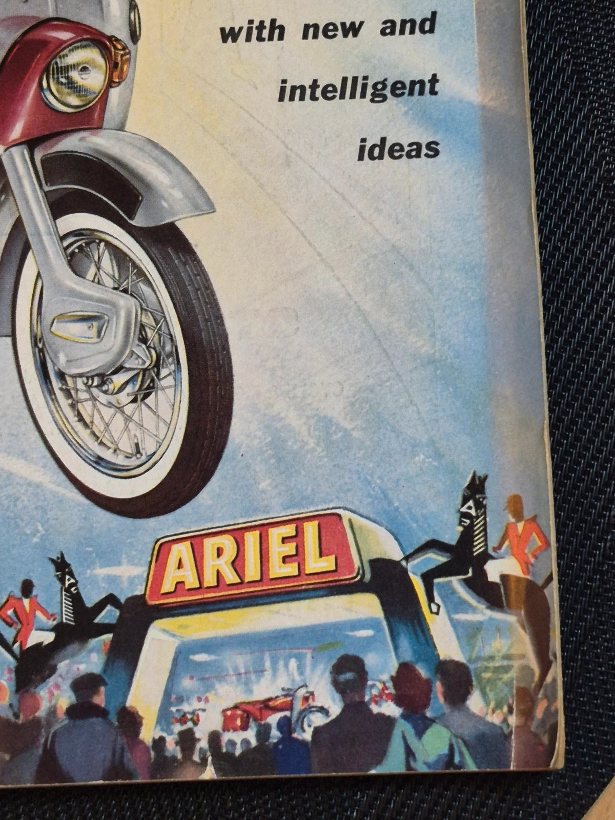 Magazine "The Motor Cycle" 1958 - Spécial Ariel Leader 4
