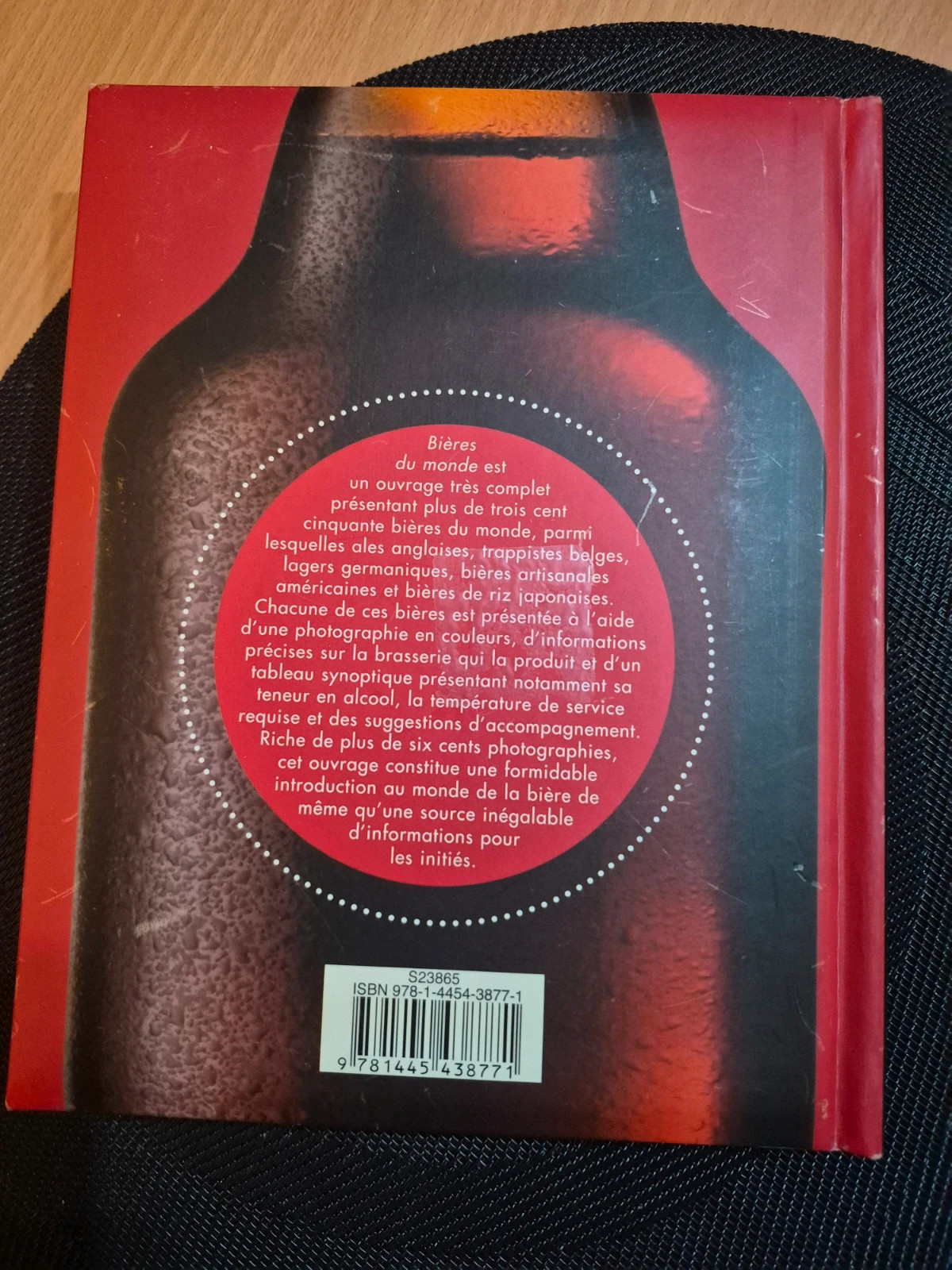Livre "Bières du monde : Plus de 350 bières réputées" - David Kenning 2